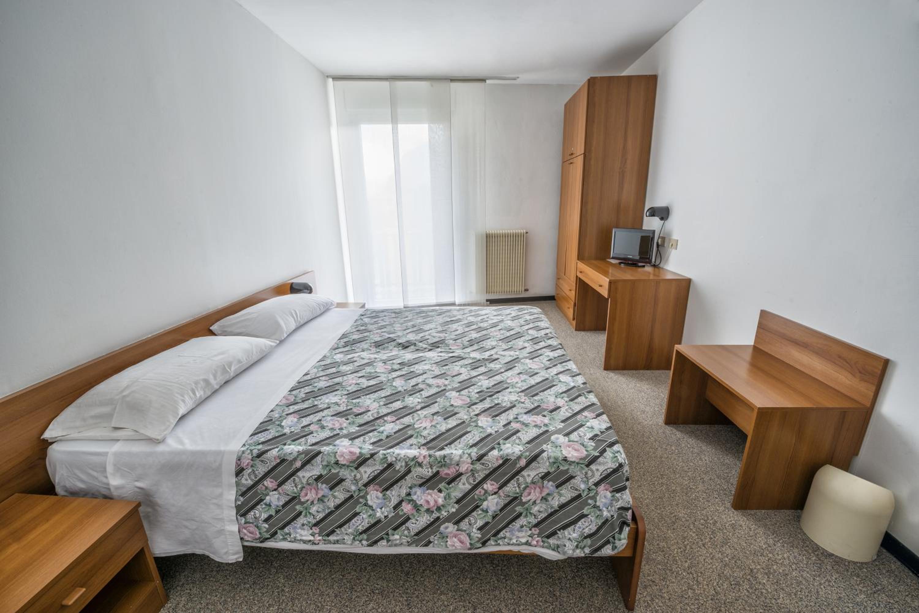 Double Or Twin Room photo 2
