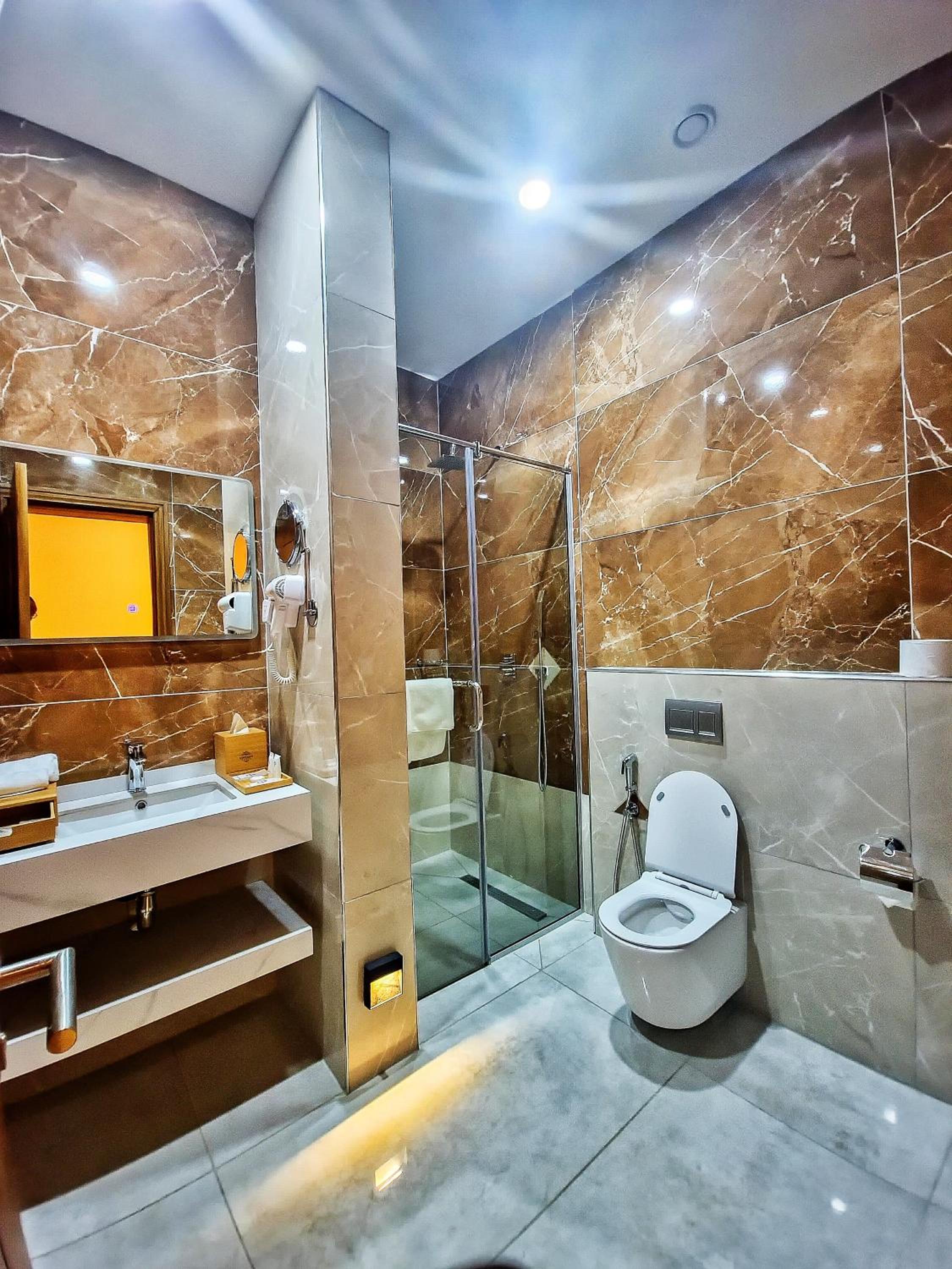 Standard King Room