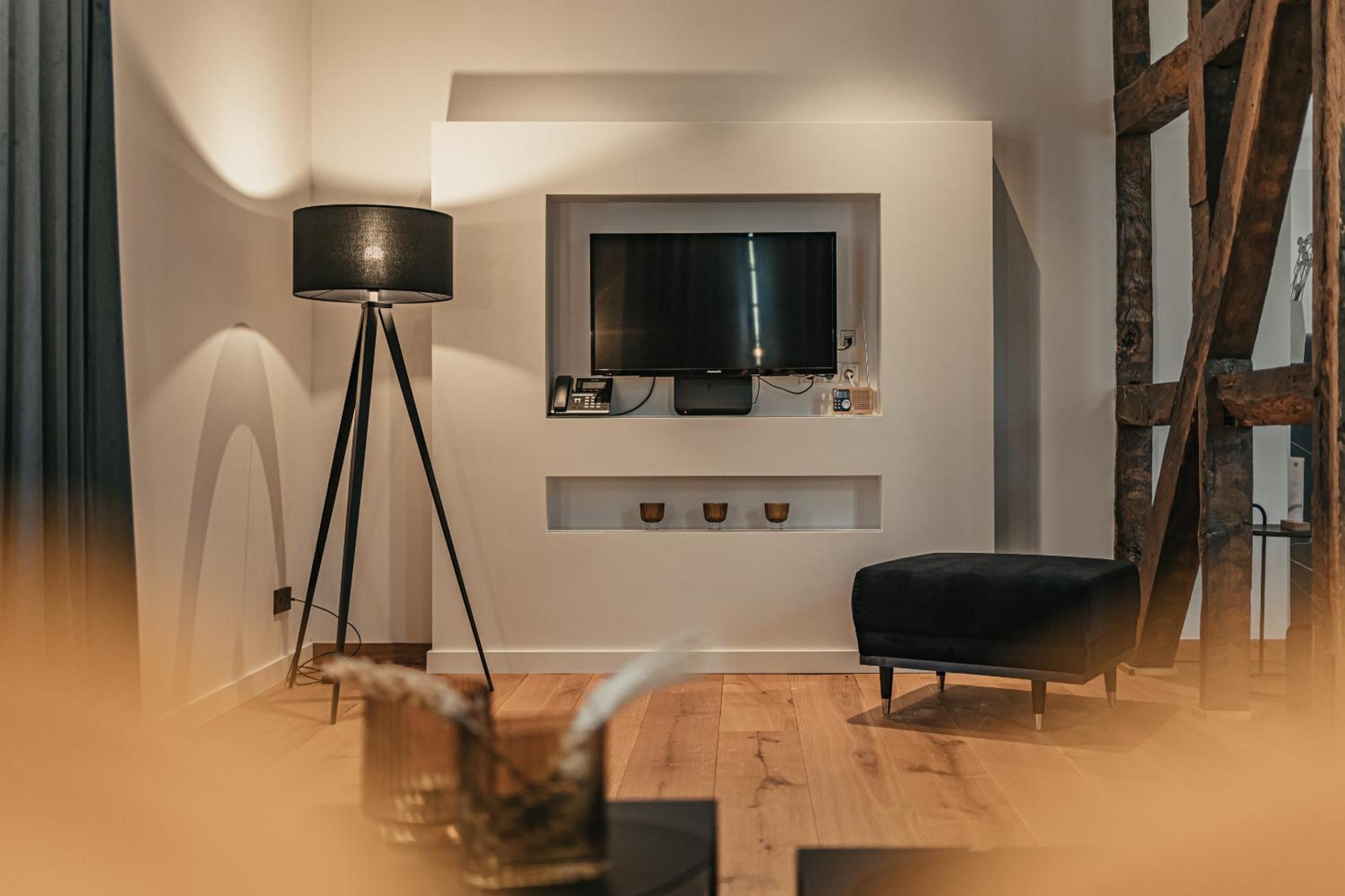 Three-Bedroom Deluxe Apartment photo 3