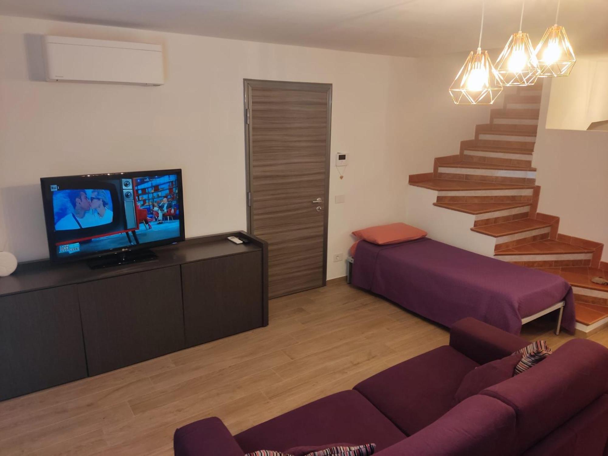 One-Bedroom House photo 3
