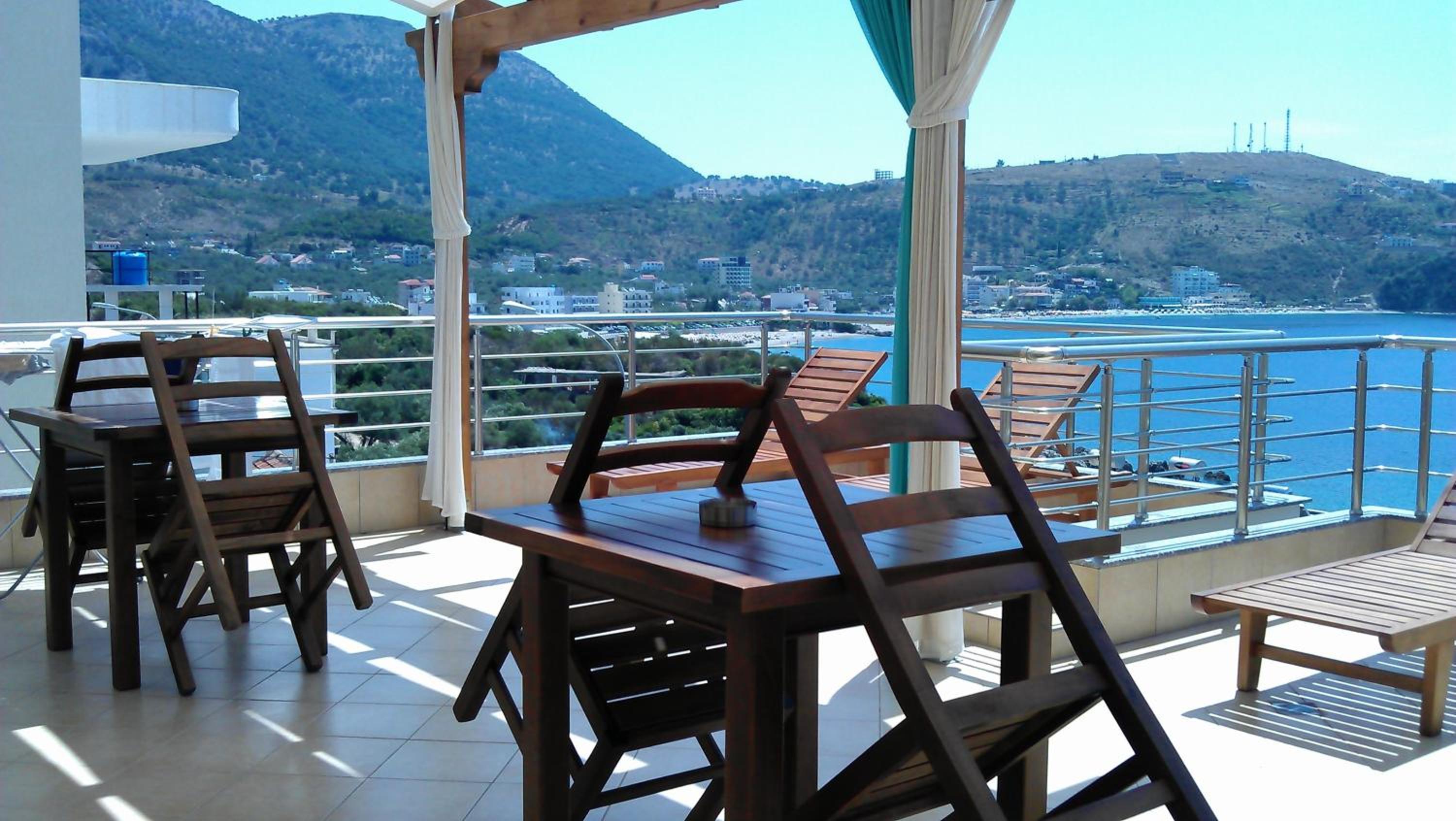 Deluxe Triple Room with Sea View