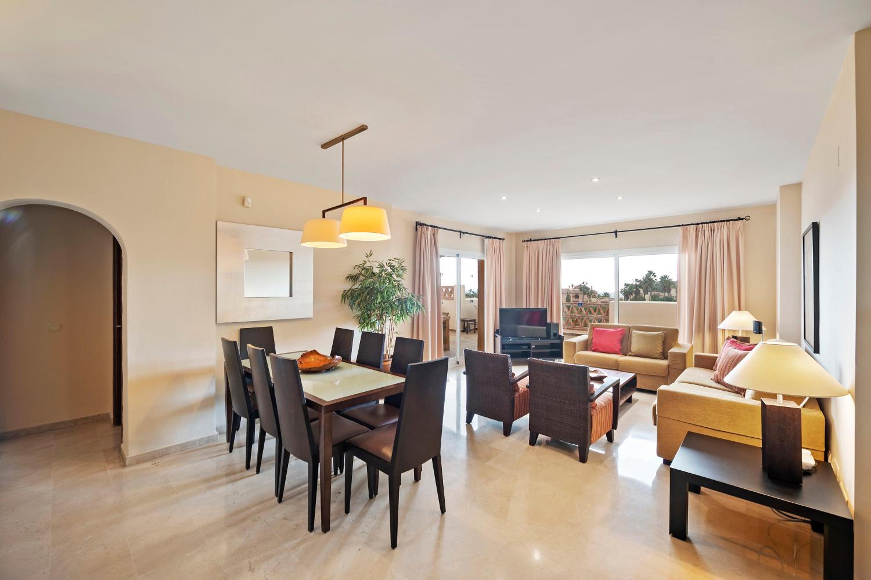 Premium Plus Three Bedroom Suite