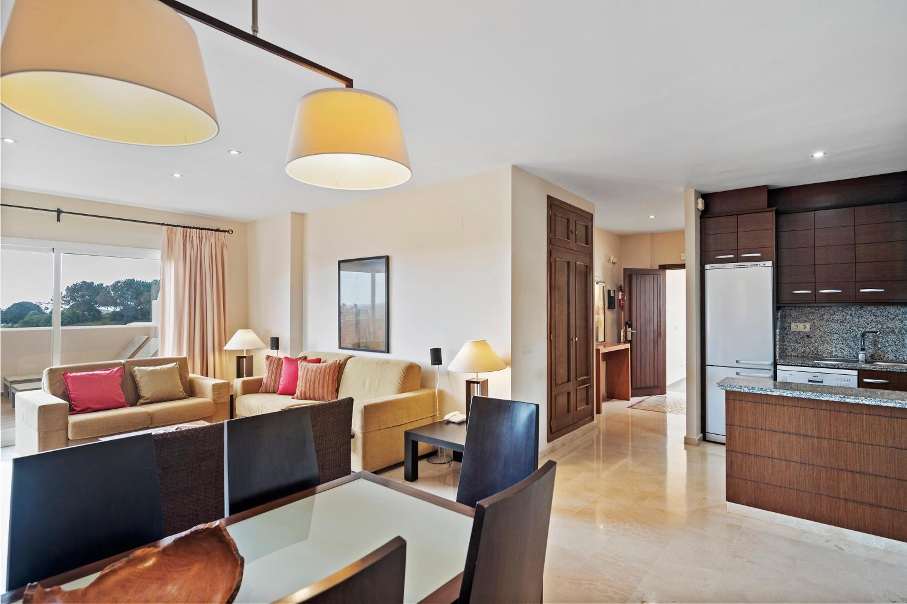 Premium Plus Three Bedroom Suite