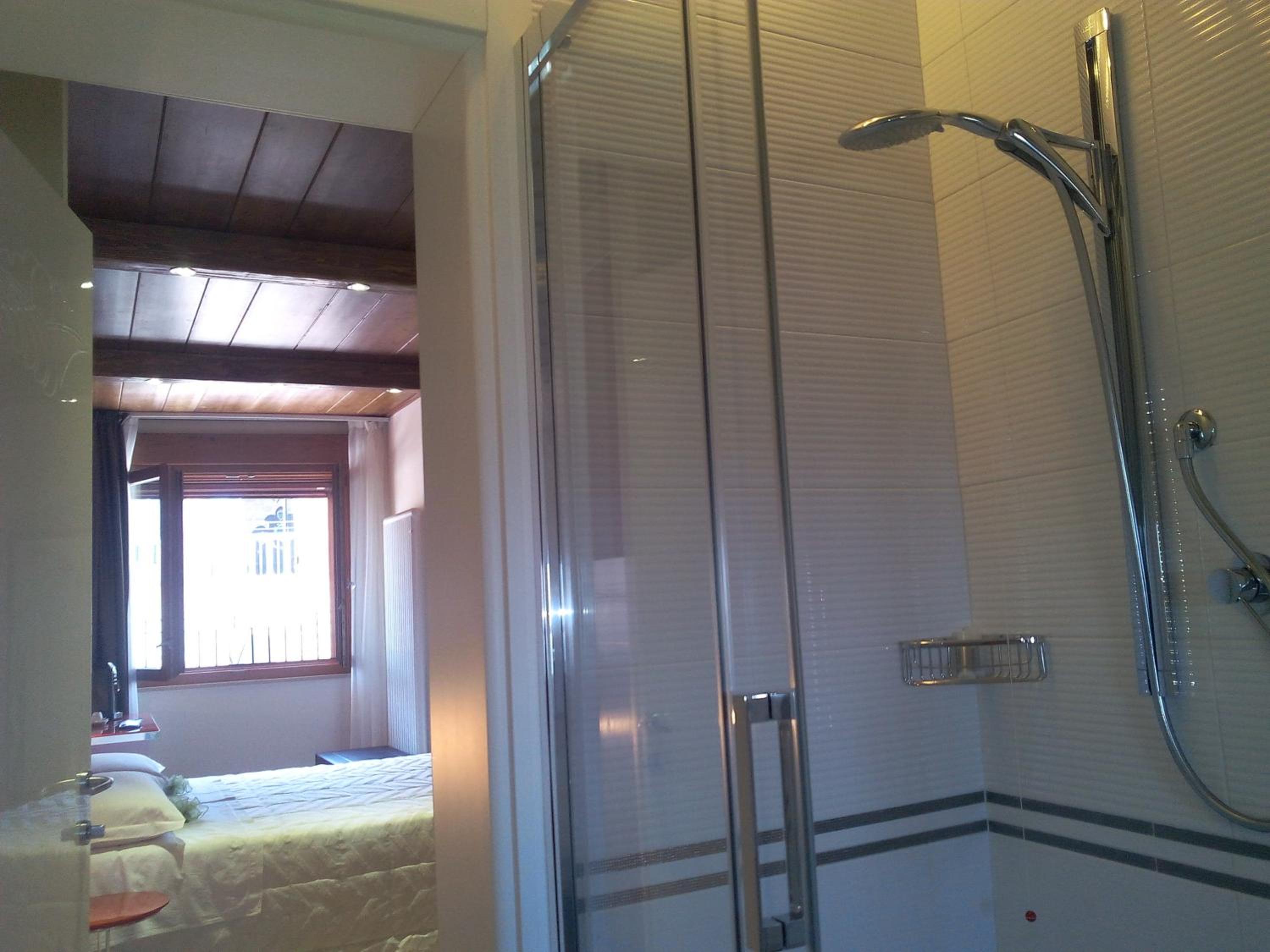 Superior Double Room - Photo 14