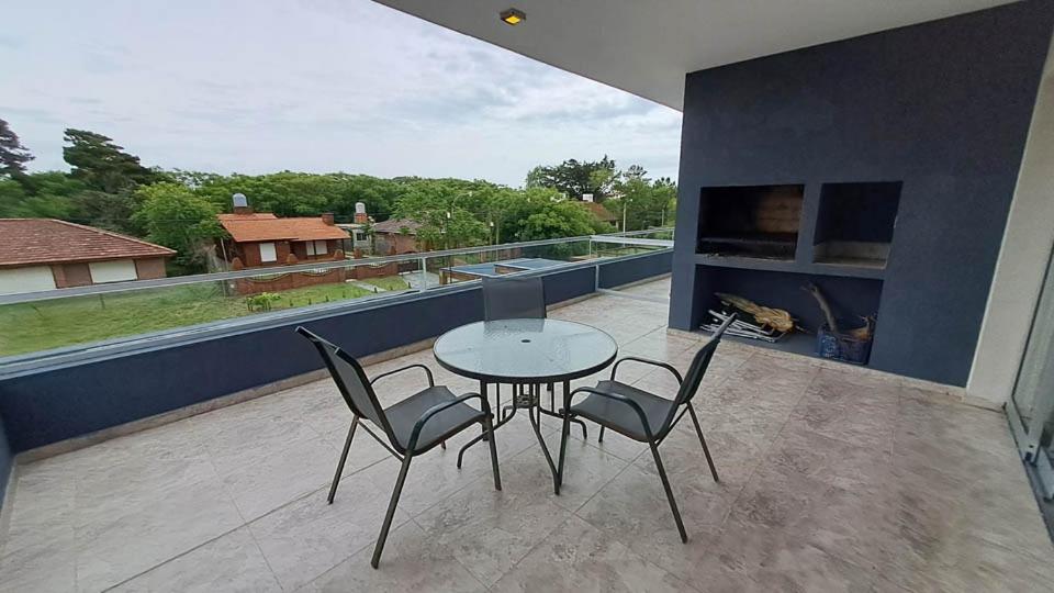 Apartment with Terrace photo 2