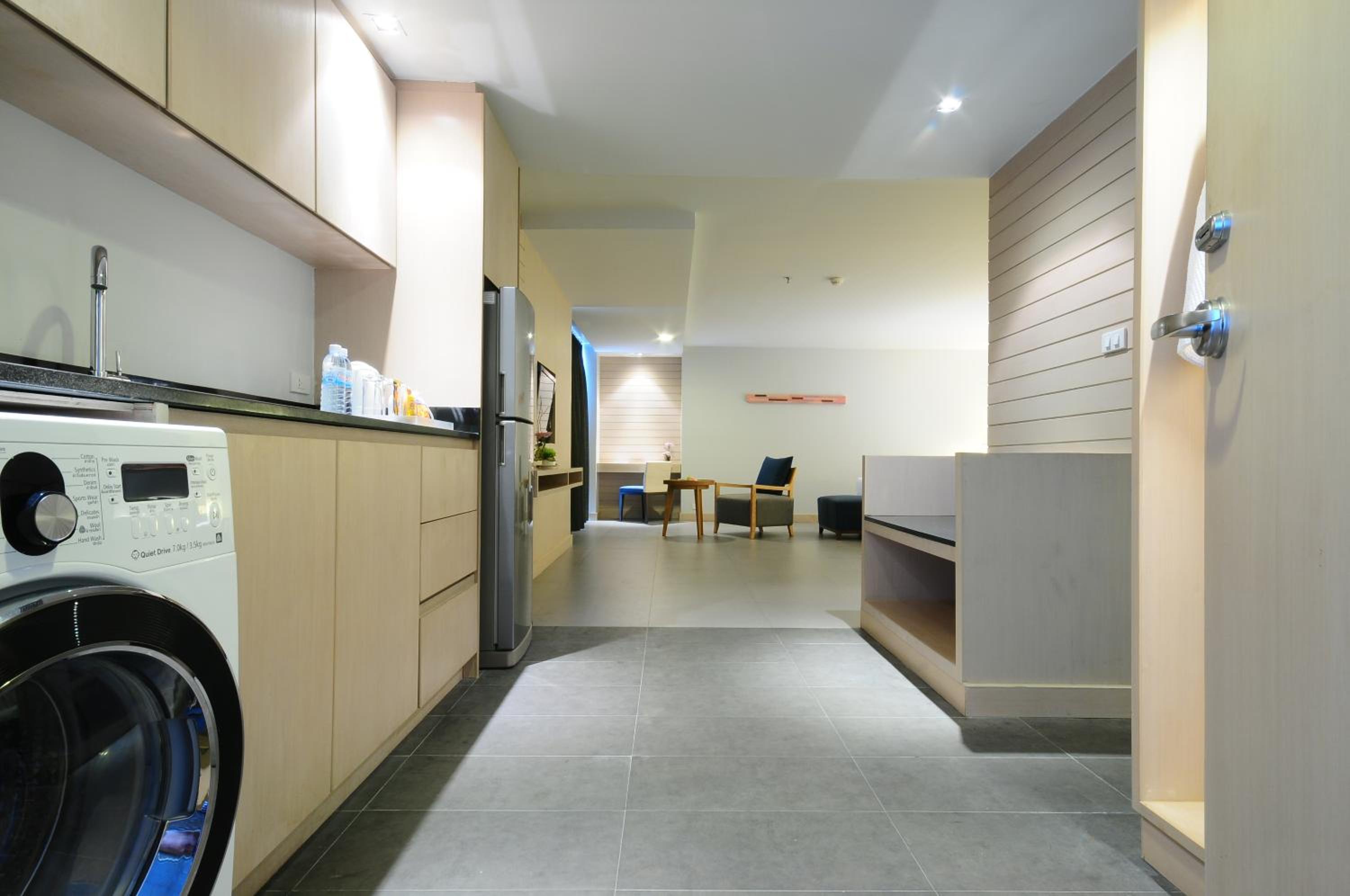 Premier Triple Room - Photo 2