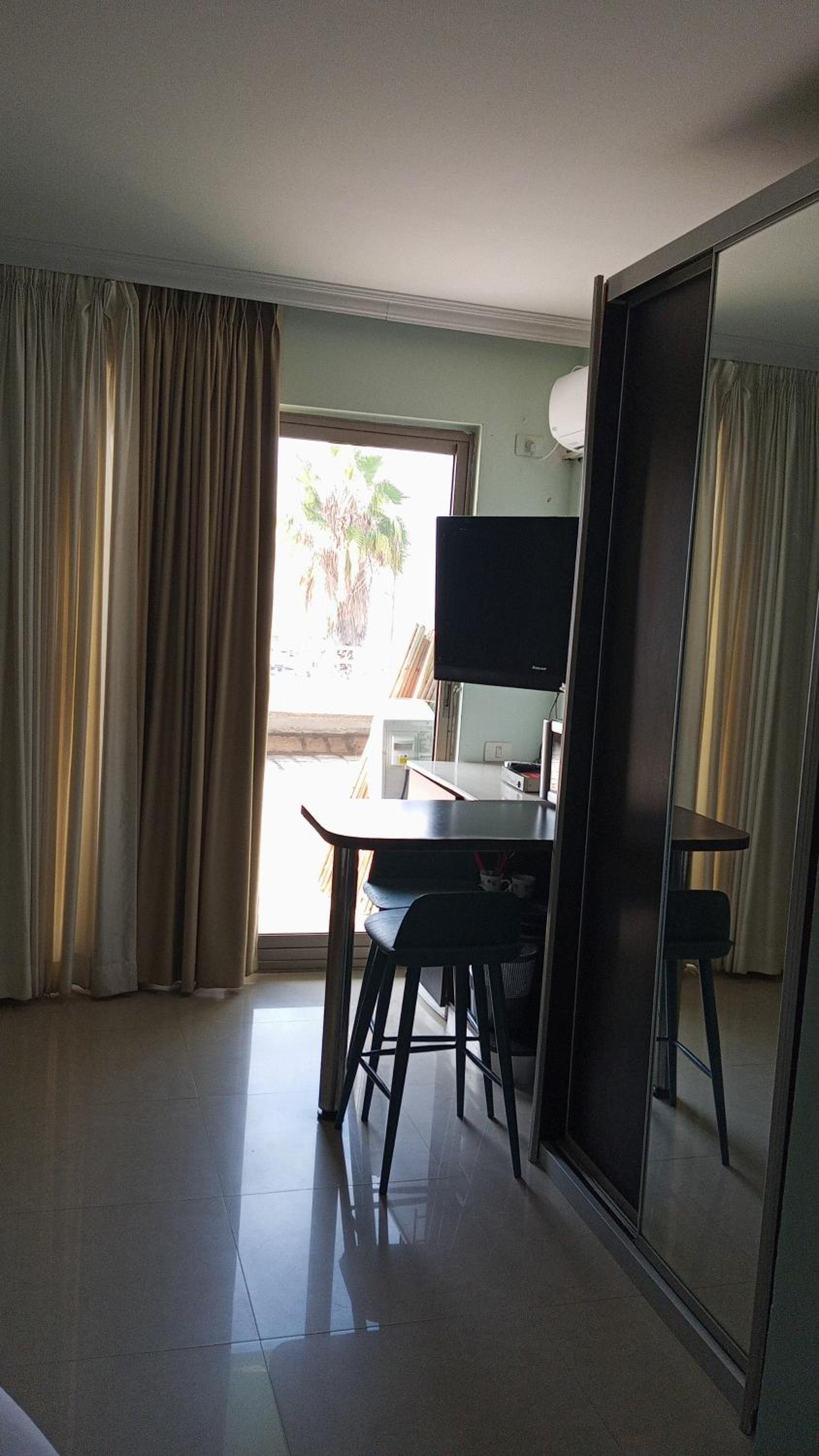 Studio with Sea View - Photo 8