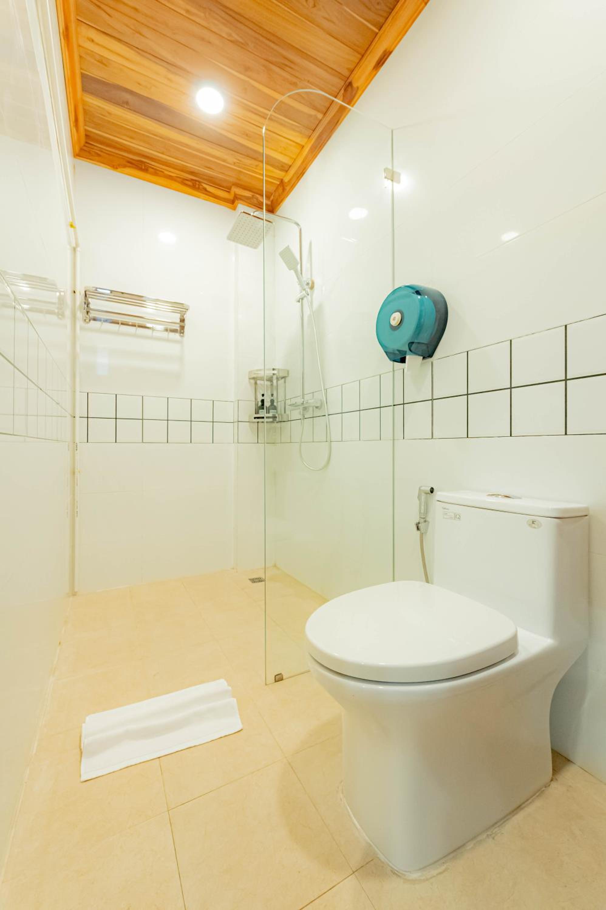 Deluxe Double Room - Photo 18