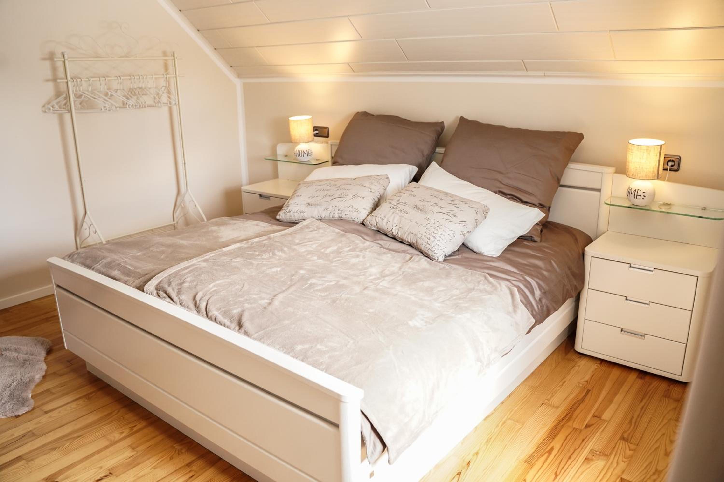 Four-Bedroom House photo 1