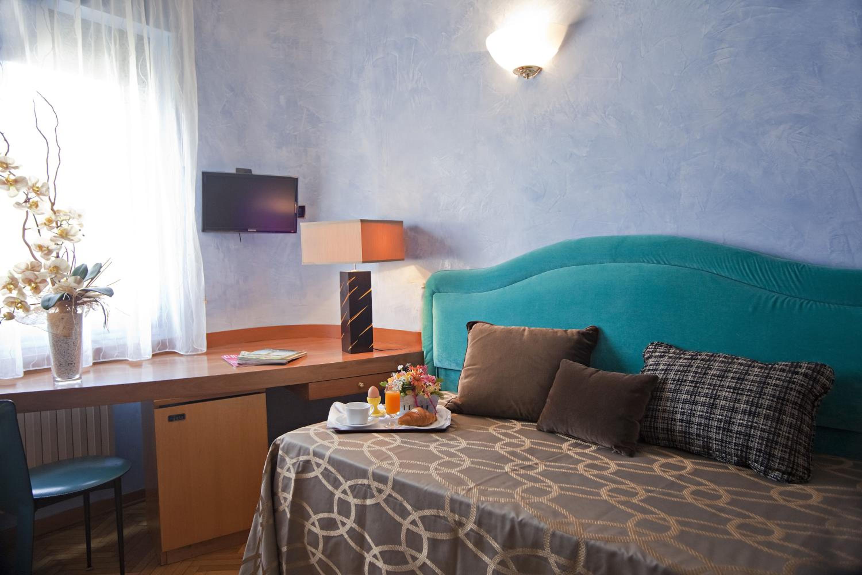 Single Room photo 1