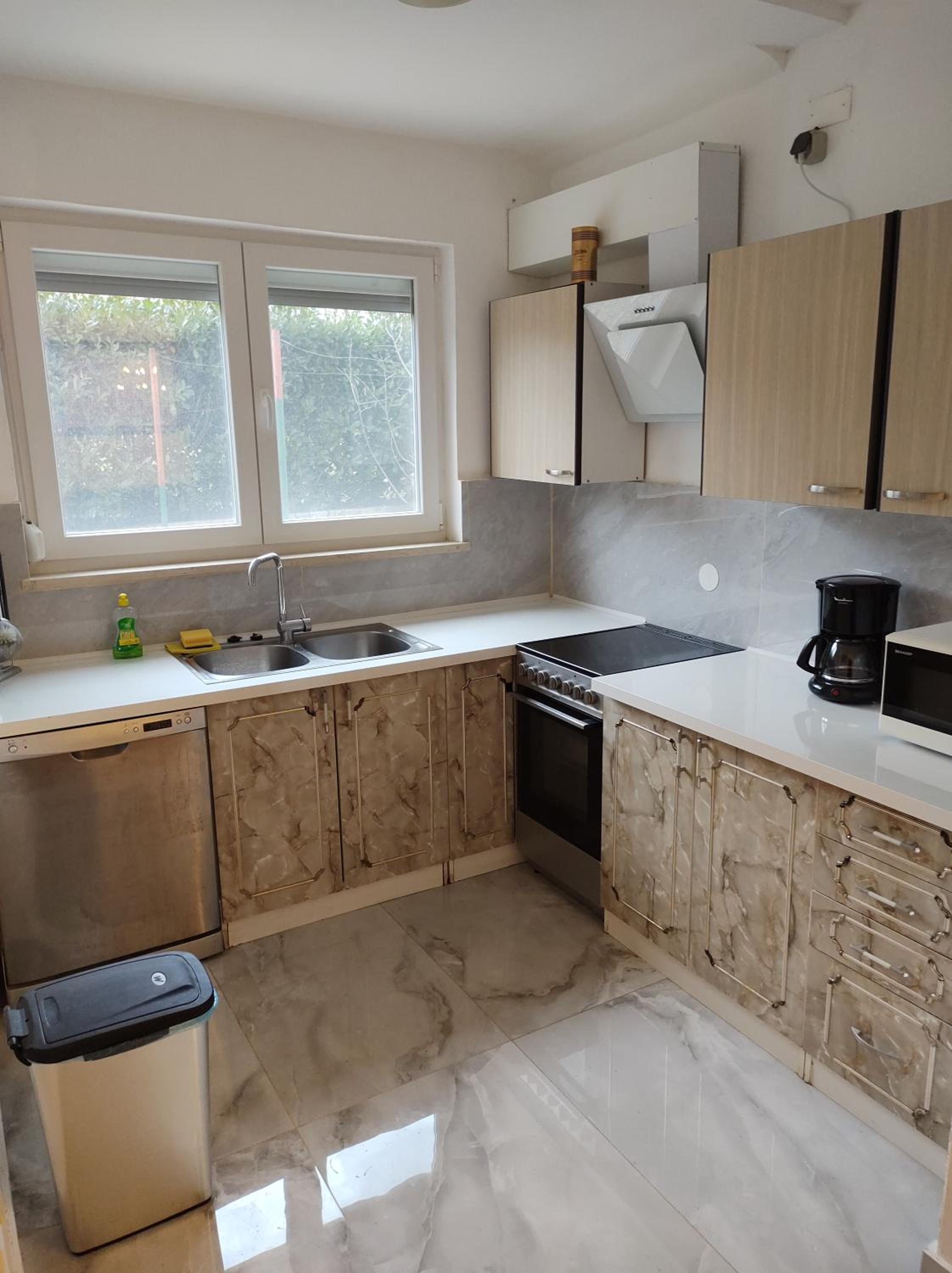 Apartment - Ground Floor - Photo 28