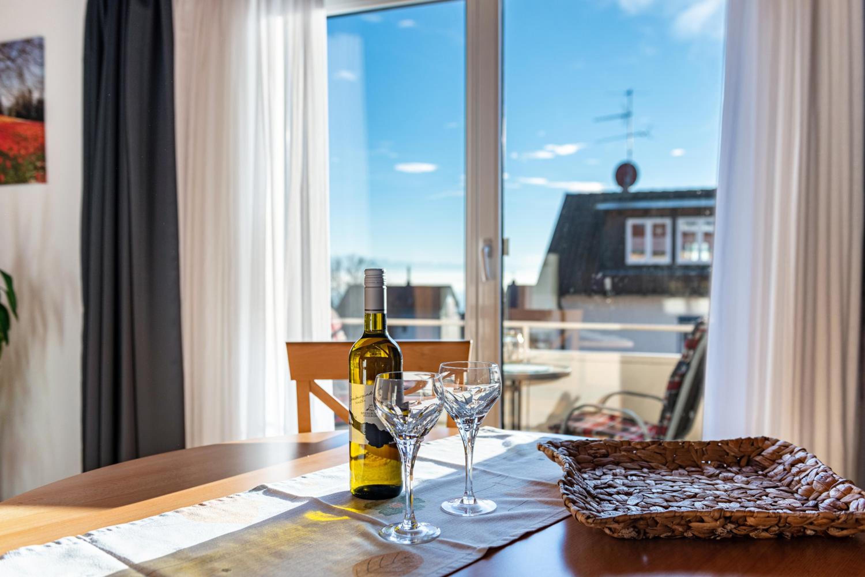 Two-Bedroom Deluxe Apartment with Balcony photo 2