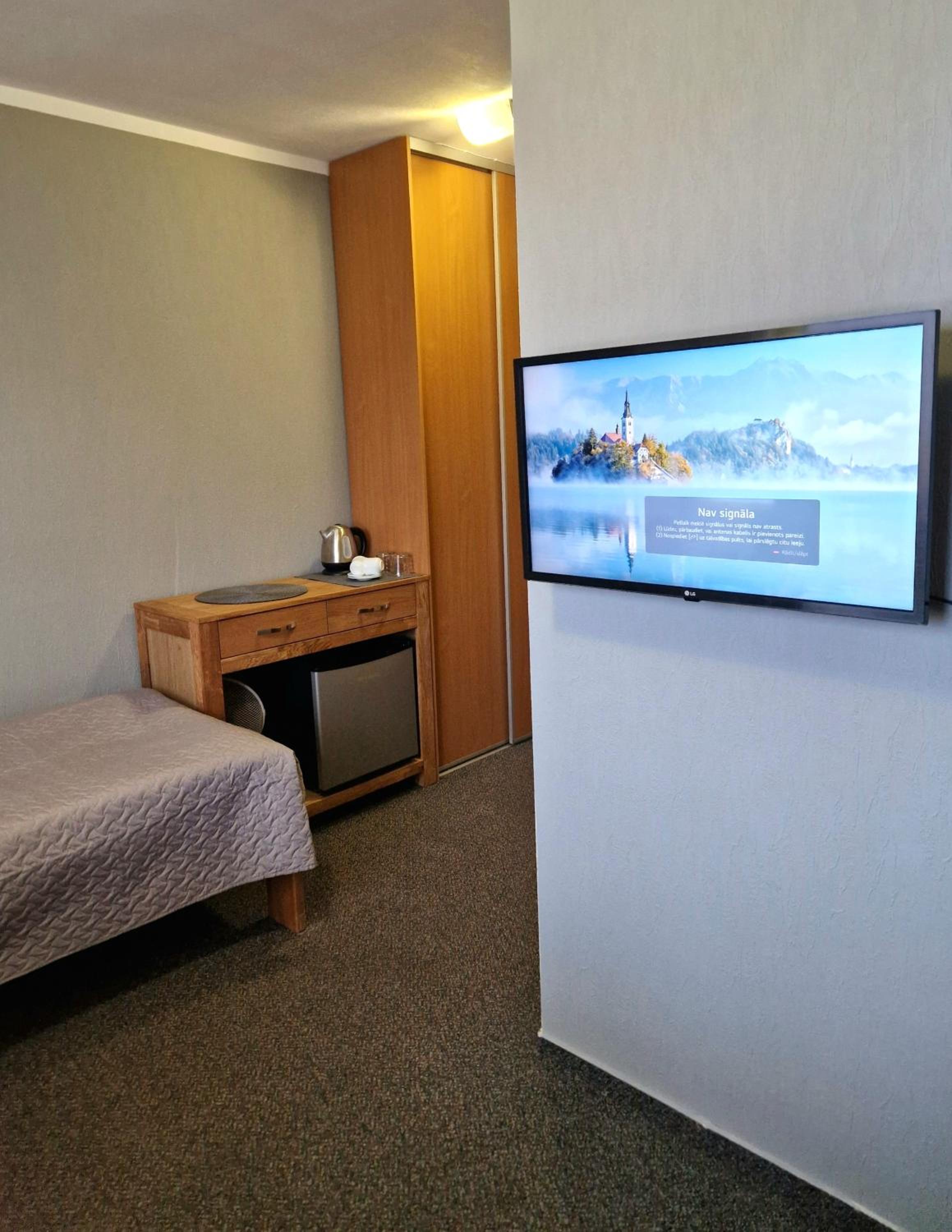 Standard Twin Room photo 3