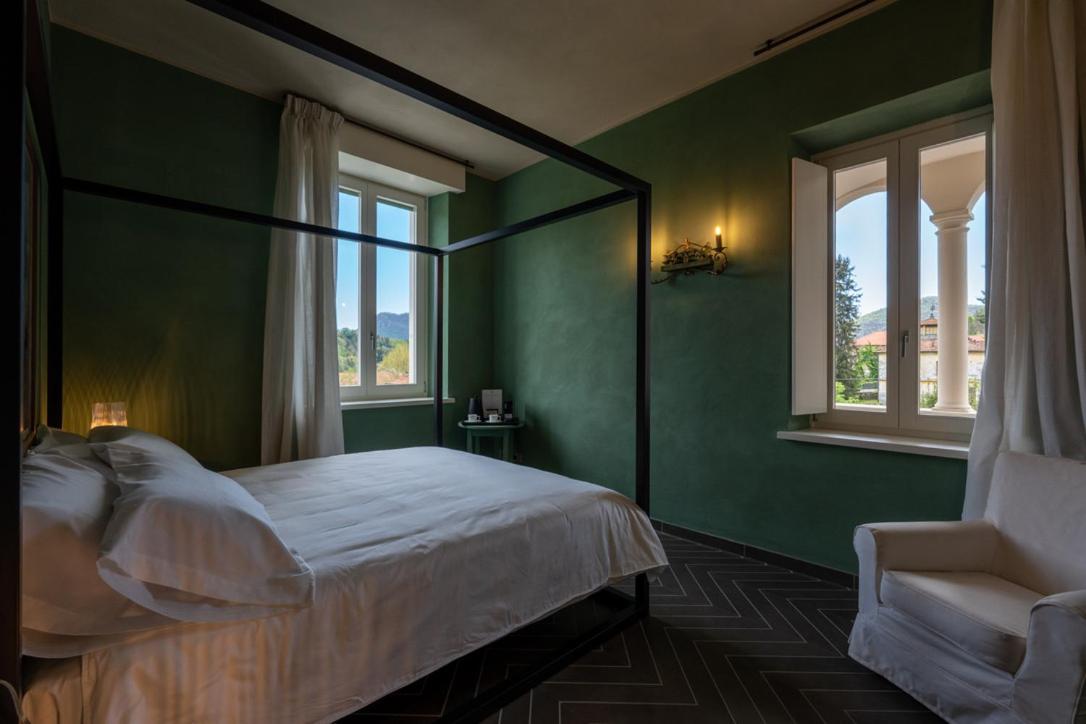 Deluxe Double Room (2 Adults + 1 Child) photo 3