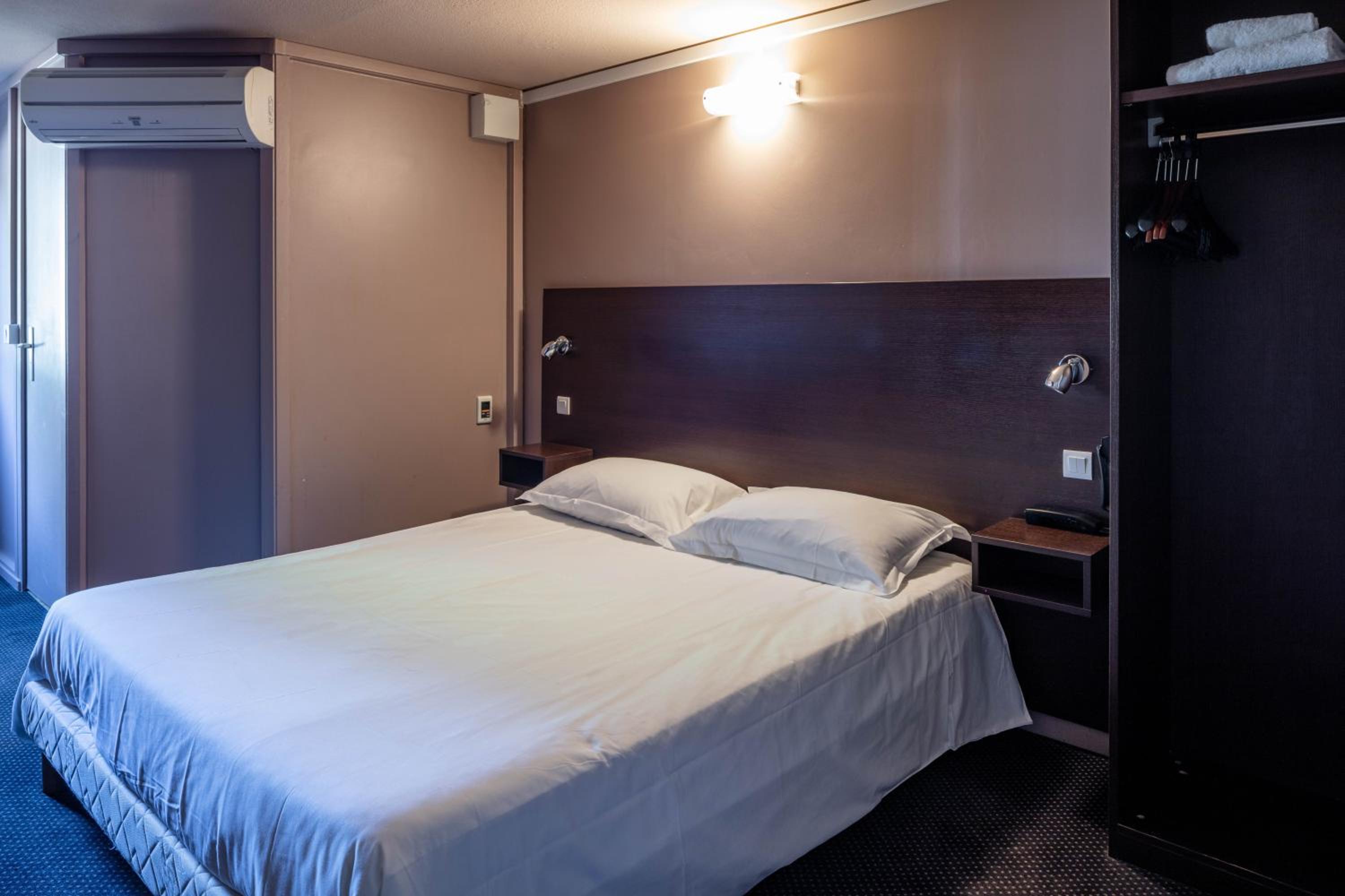  Double Room - Photo 6