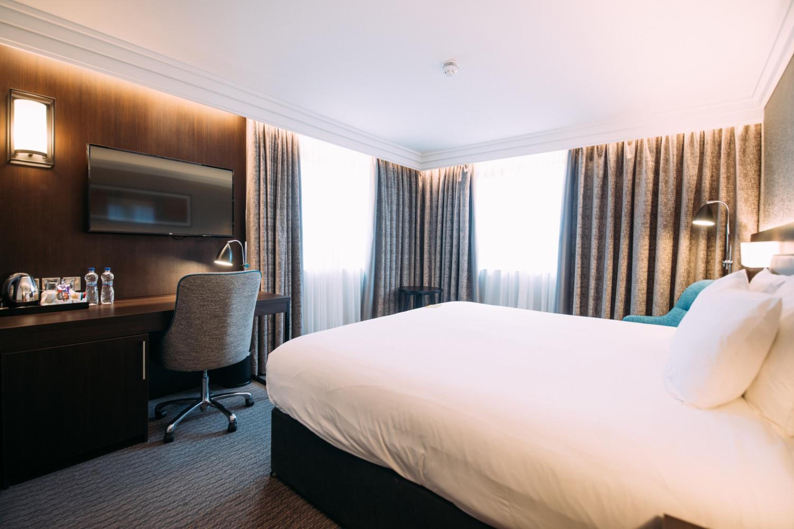 Standard King Room - Photo 4