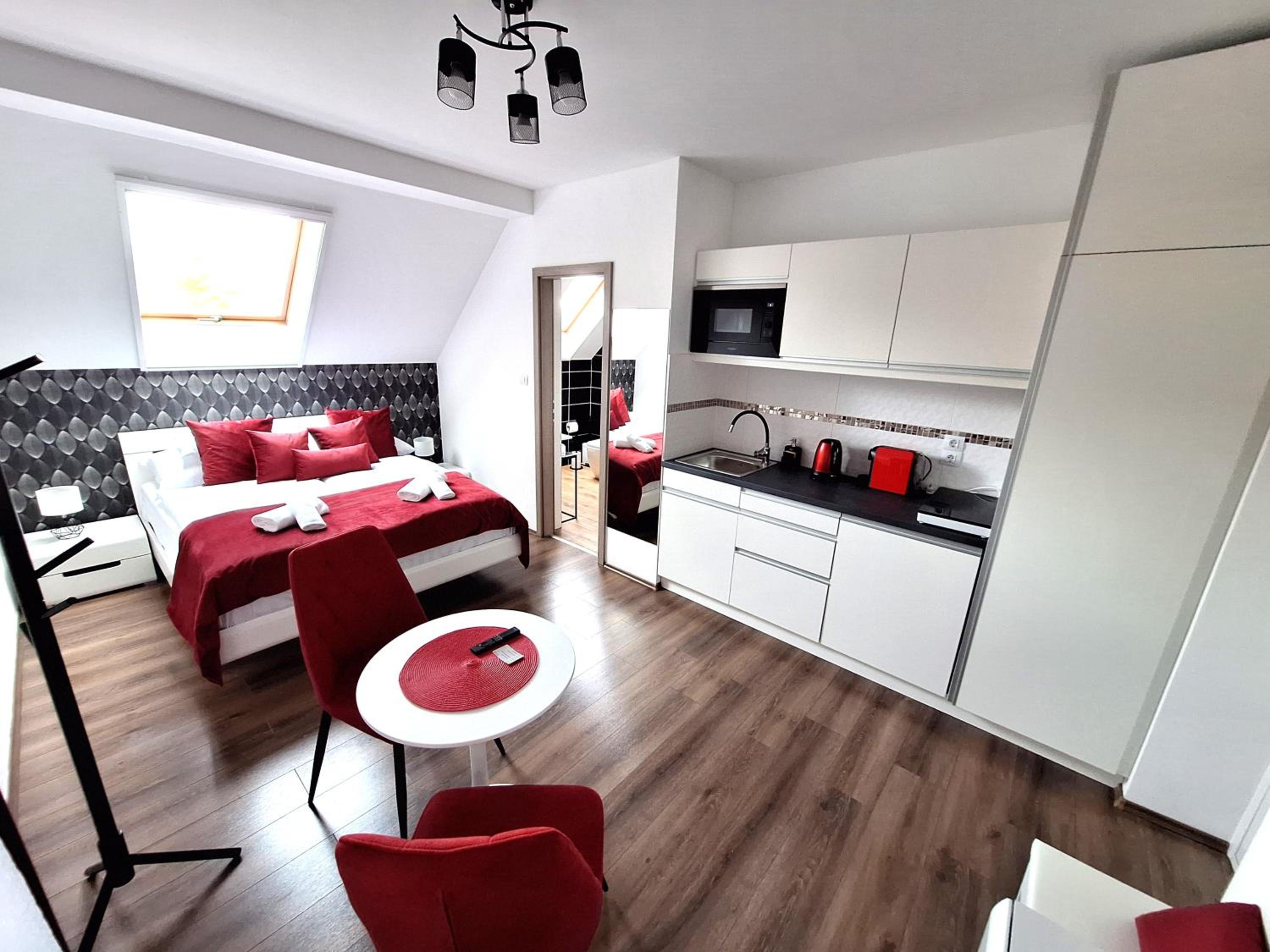 Studio Apartment photo 1