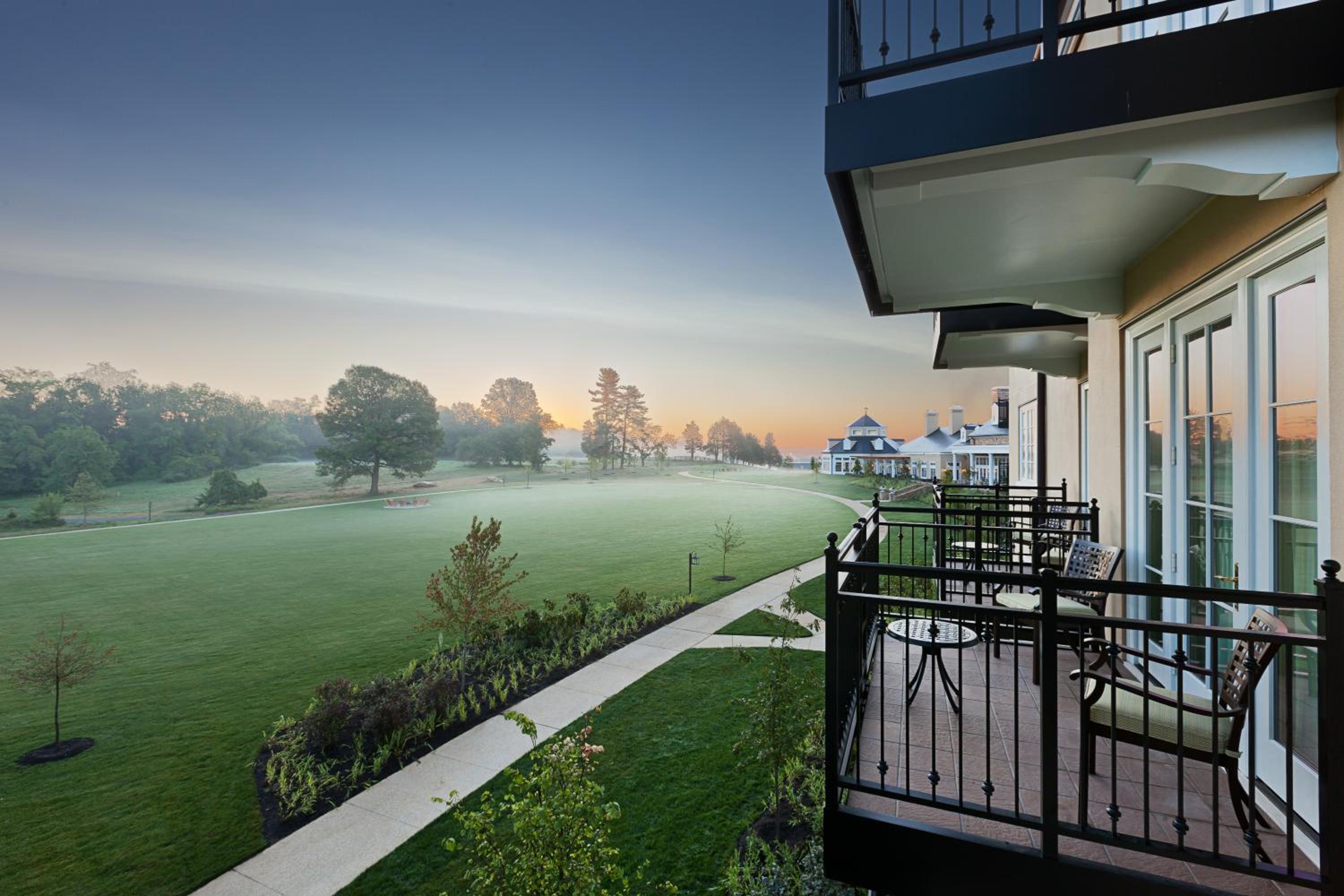 Blue Ribbon Suite photo 2