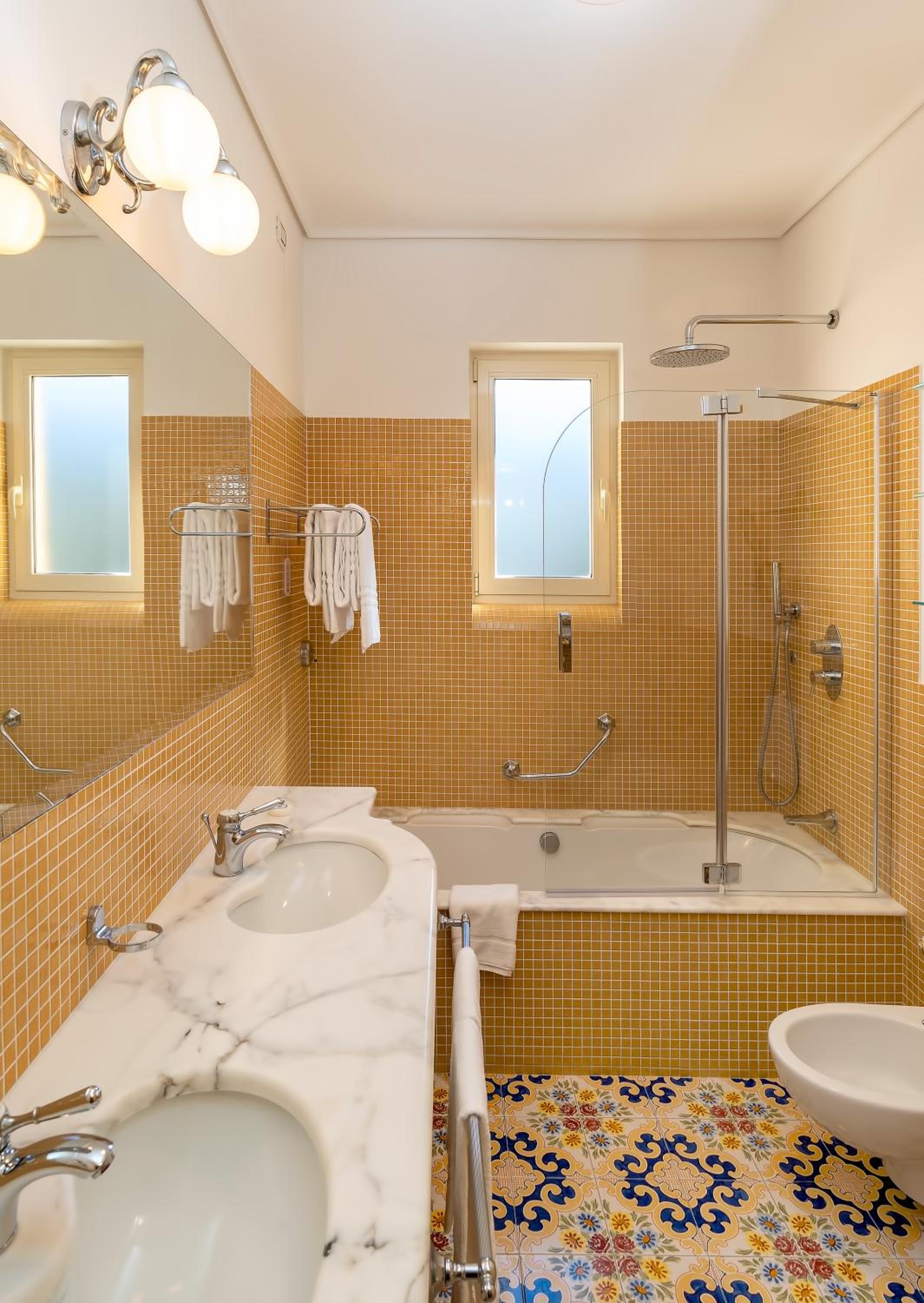 Large Double or Twin Room