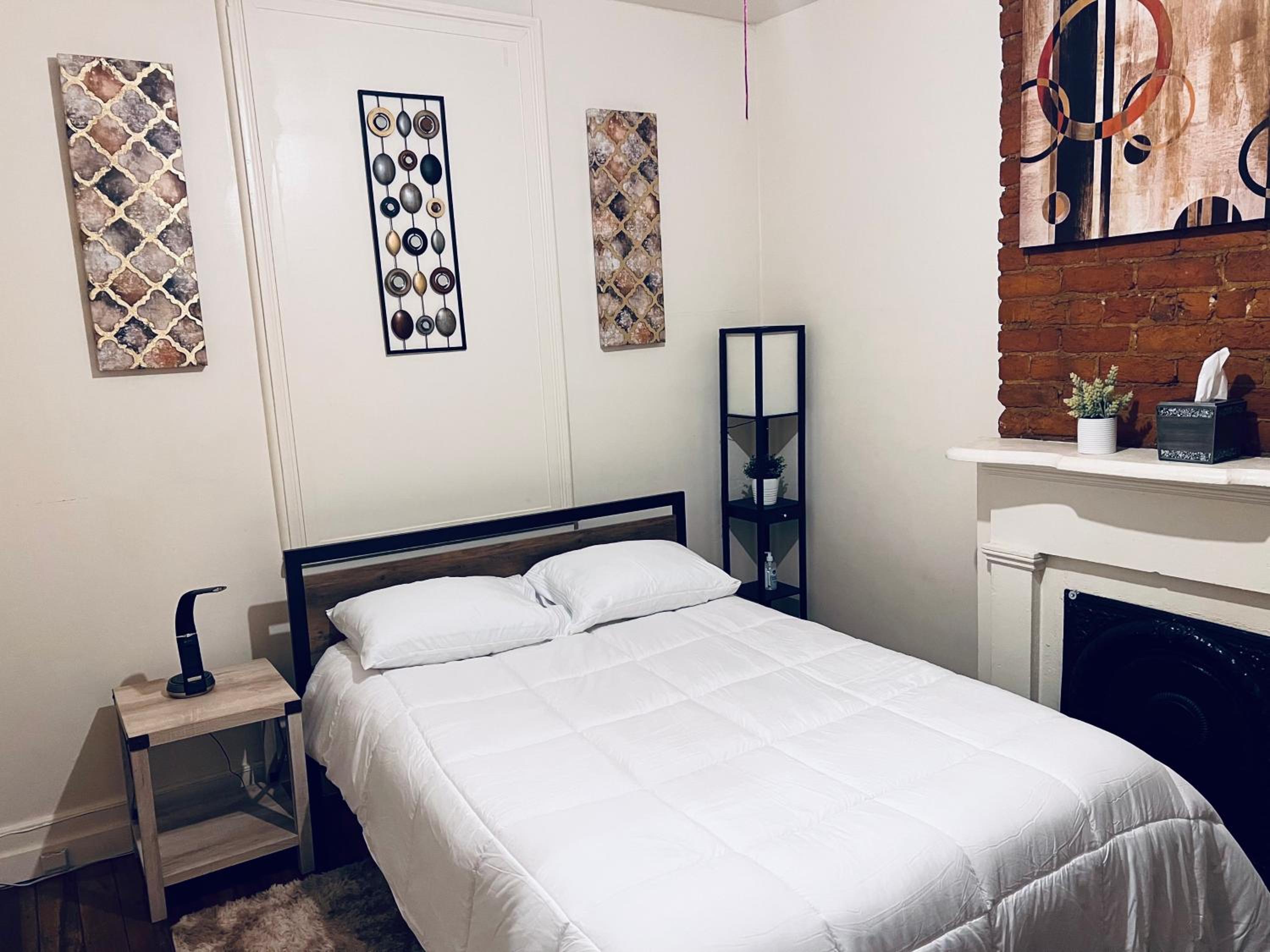 Queen Room With Shared Bathroom