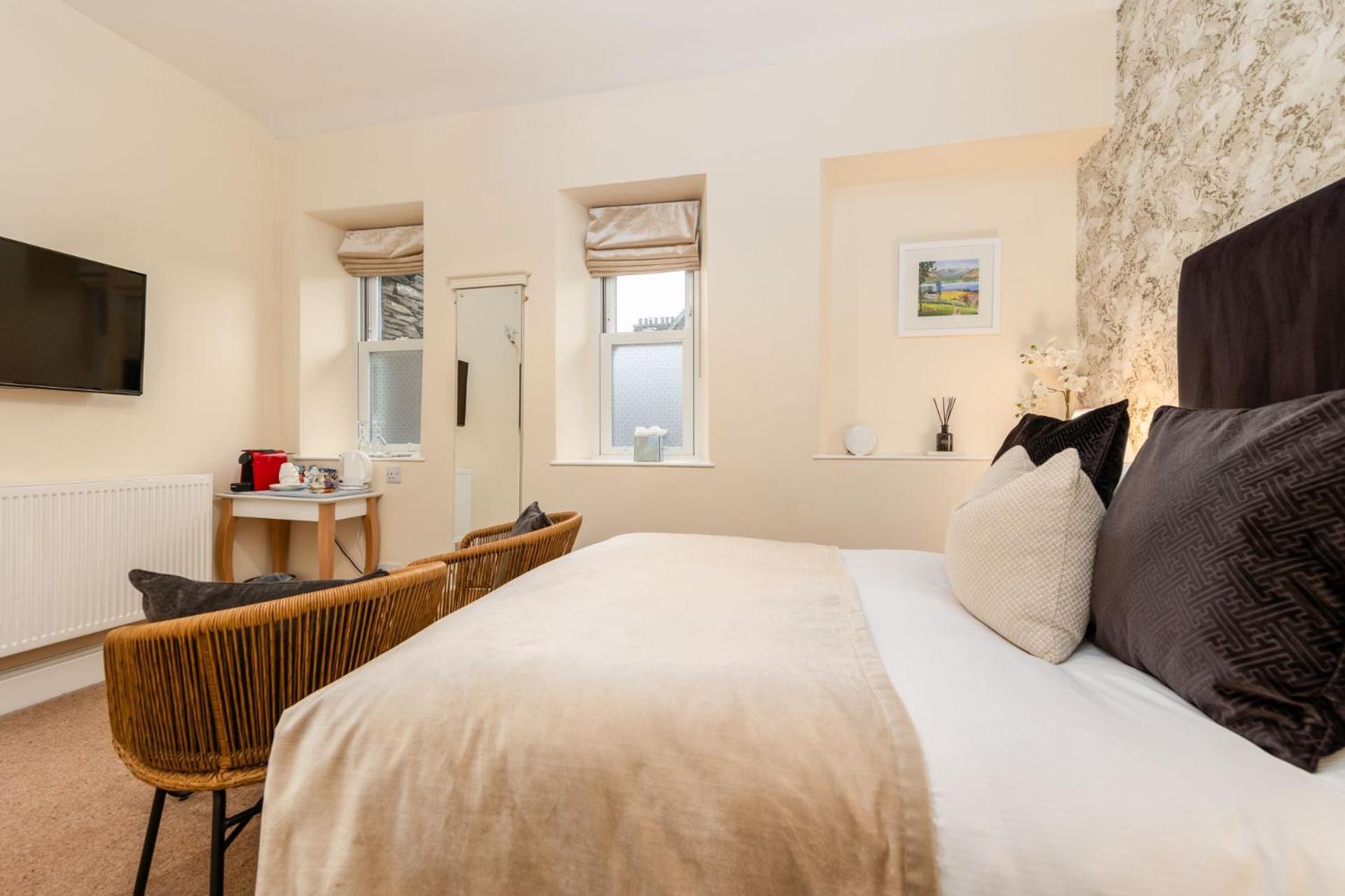 Standard Double Room photo 2