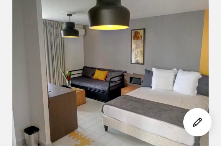One-Bedroom Apartment - Photo 12