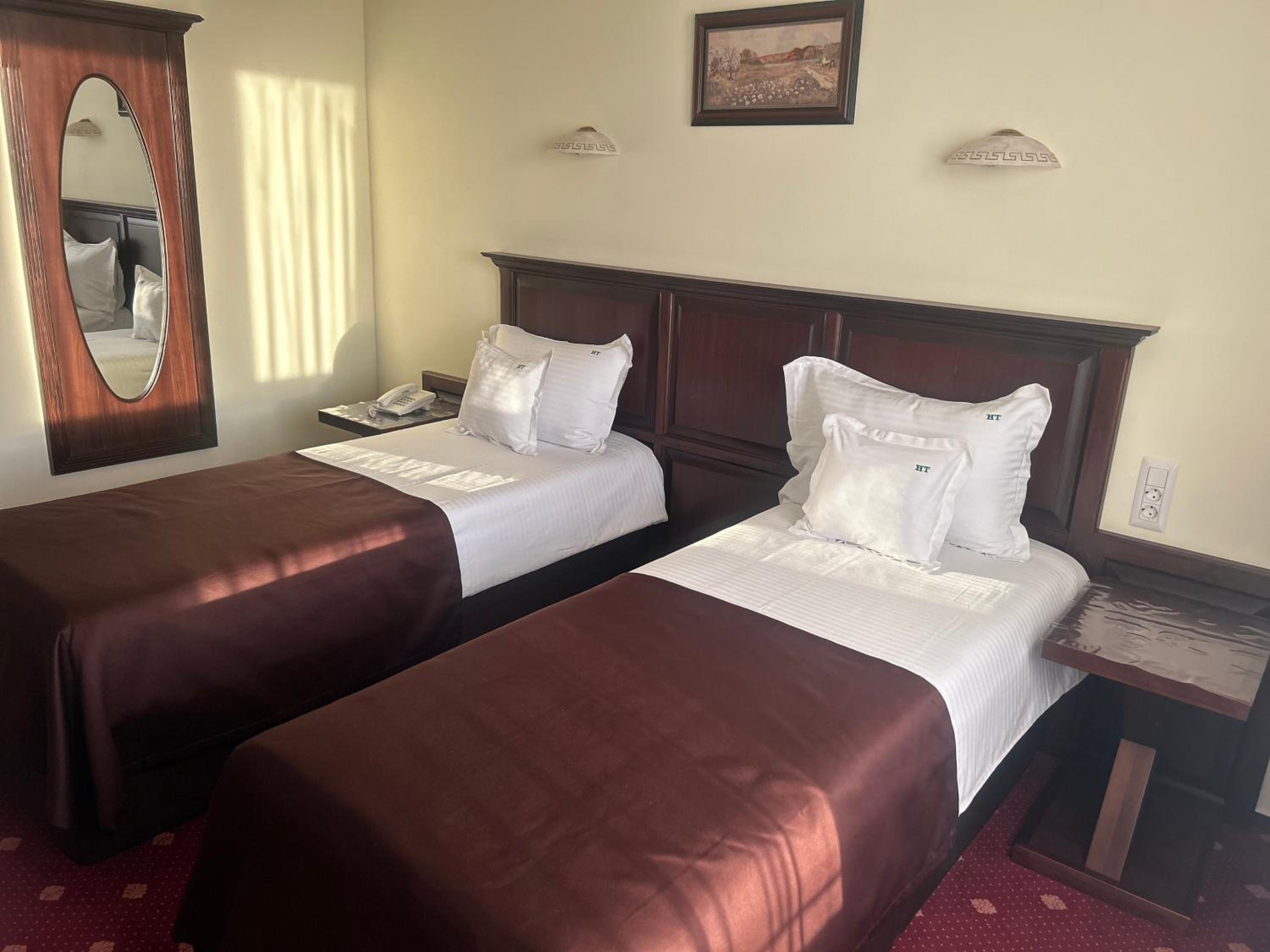Classic Triple Room photo 1