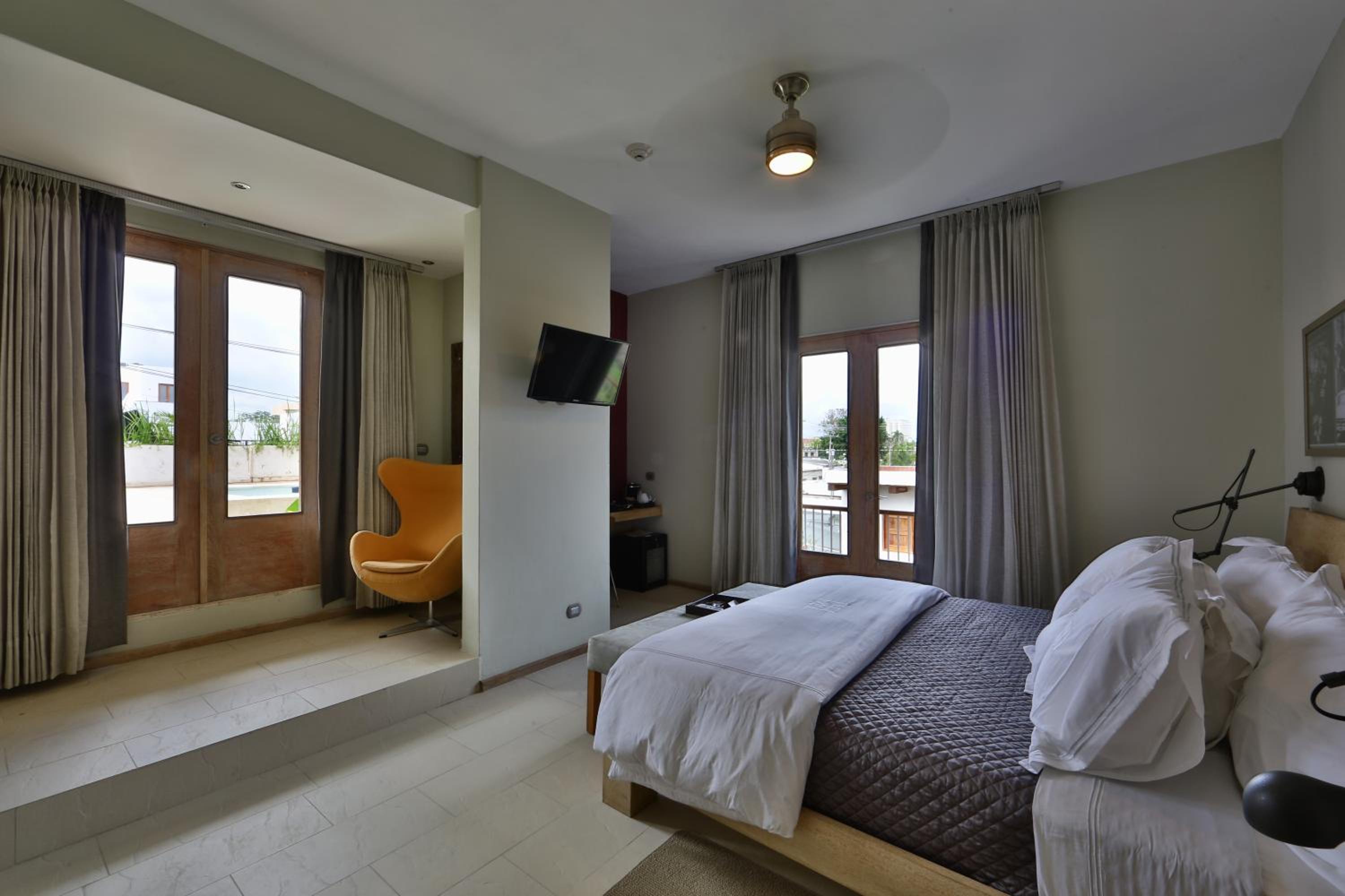 Terrace Executive Suite