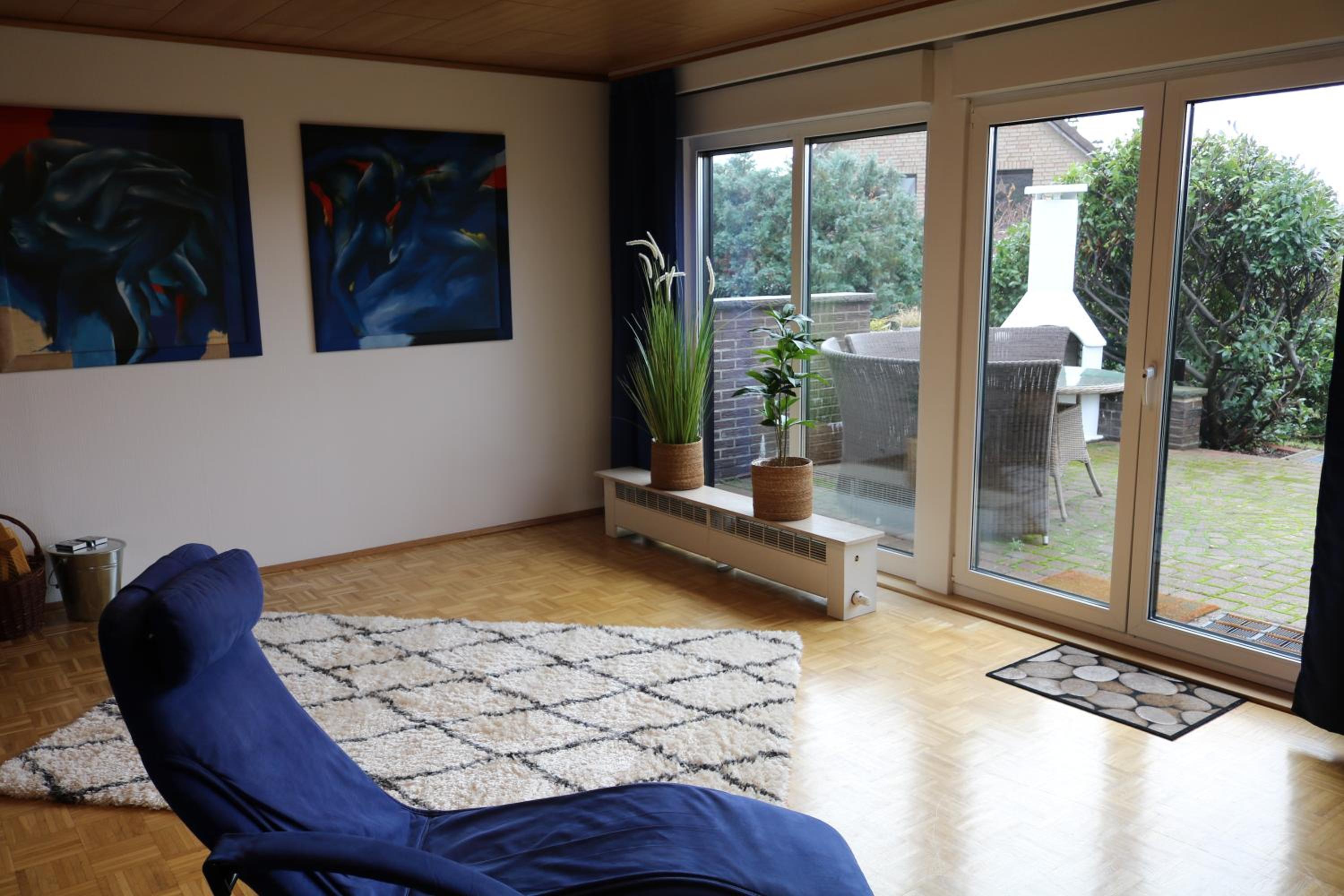 Apartment with Terrace photo 2