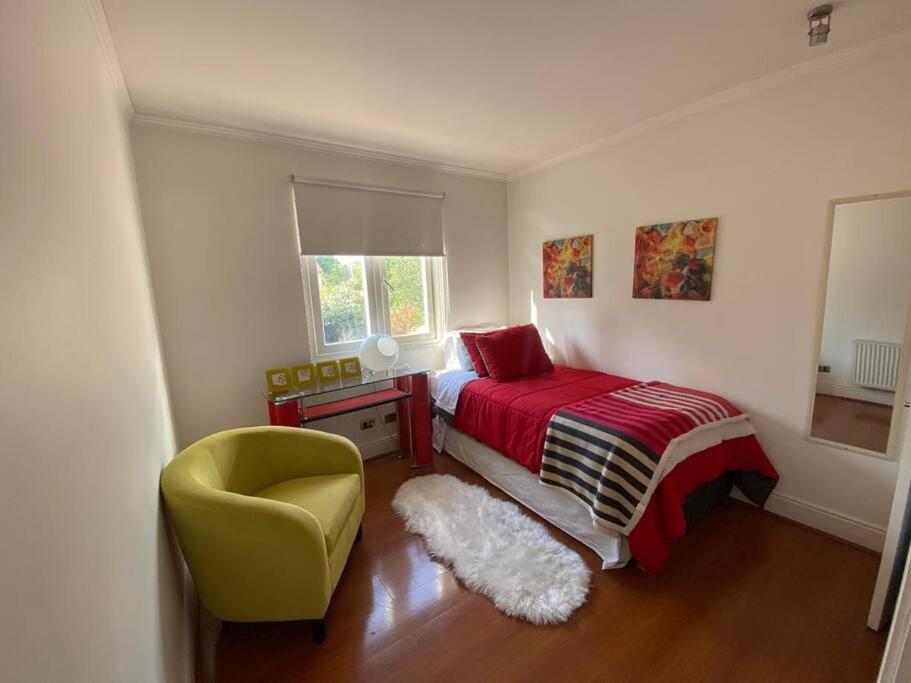 One-Bedroom House photo 3