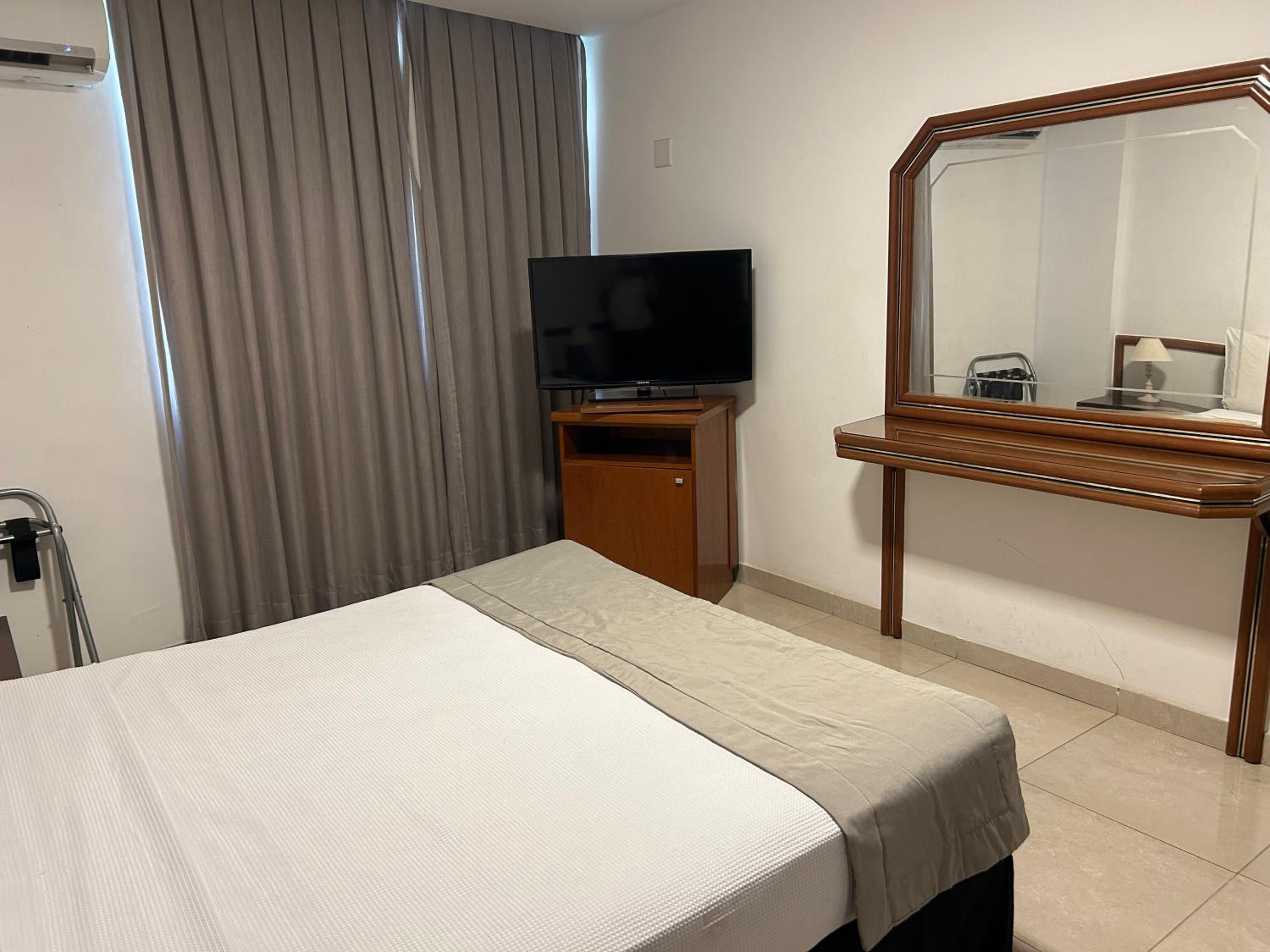 Standard Double Room without view - Photo 15