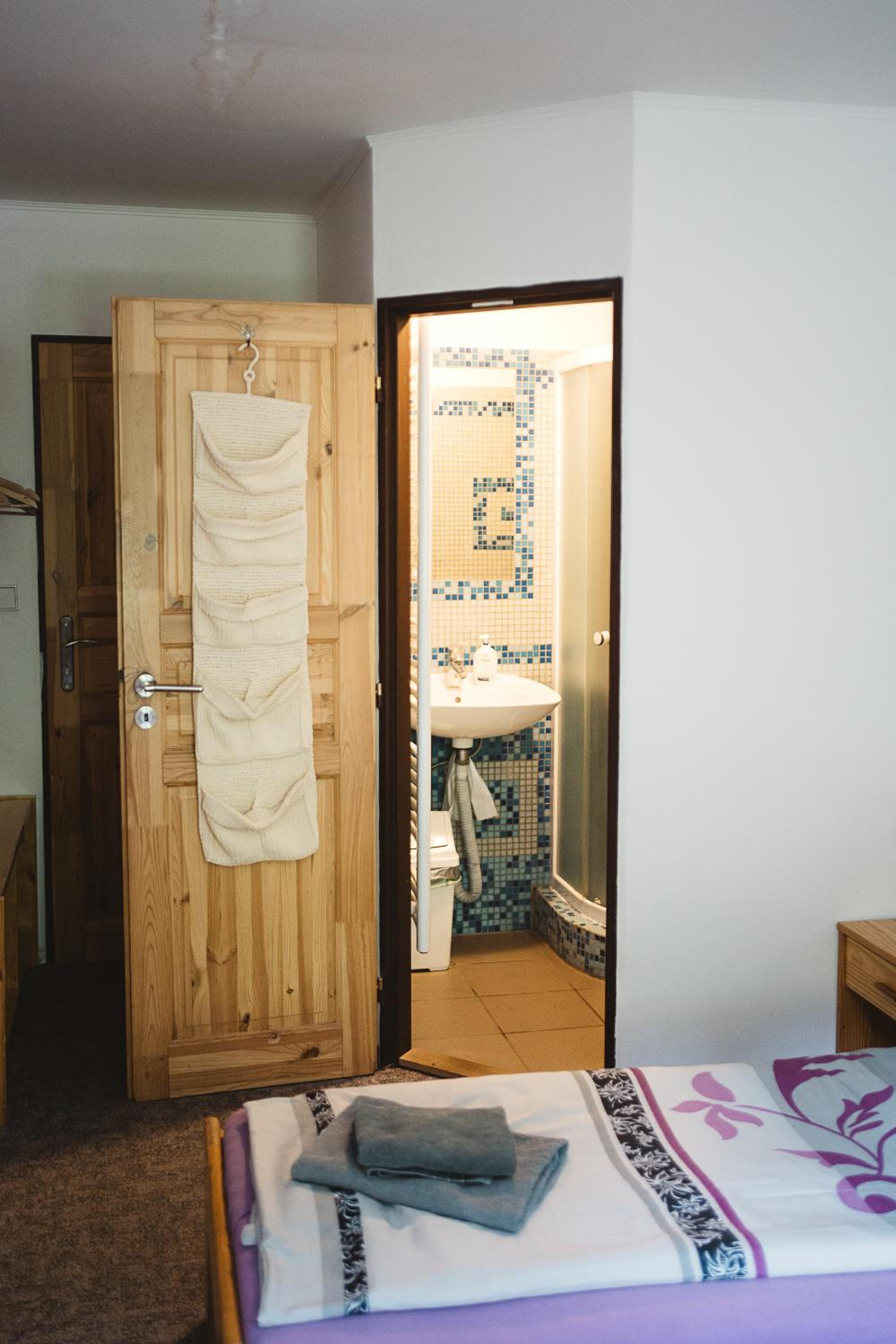 Triple Room with Private Bathroom photo 1