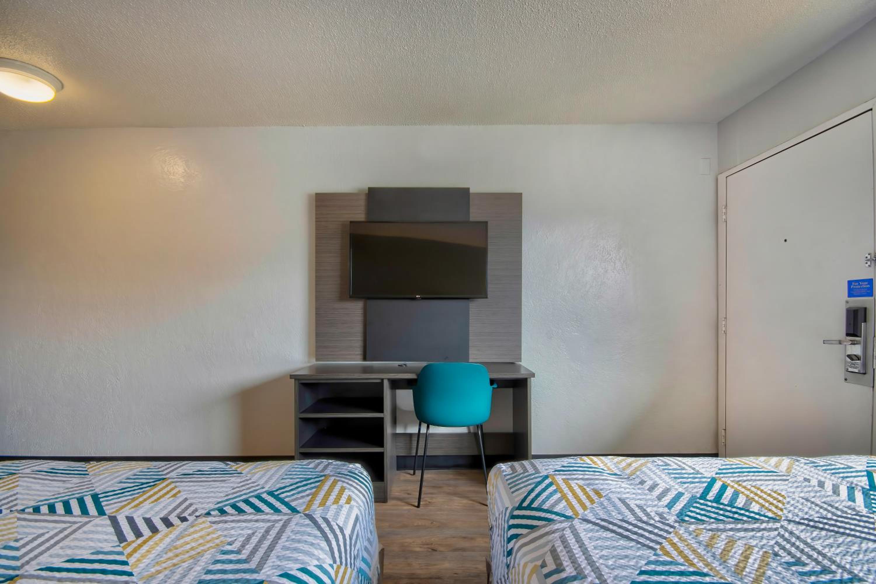 Deluxe Quadruple Room - Non-Smoking photo 3