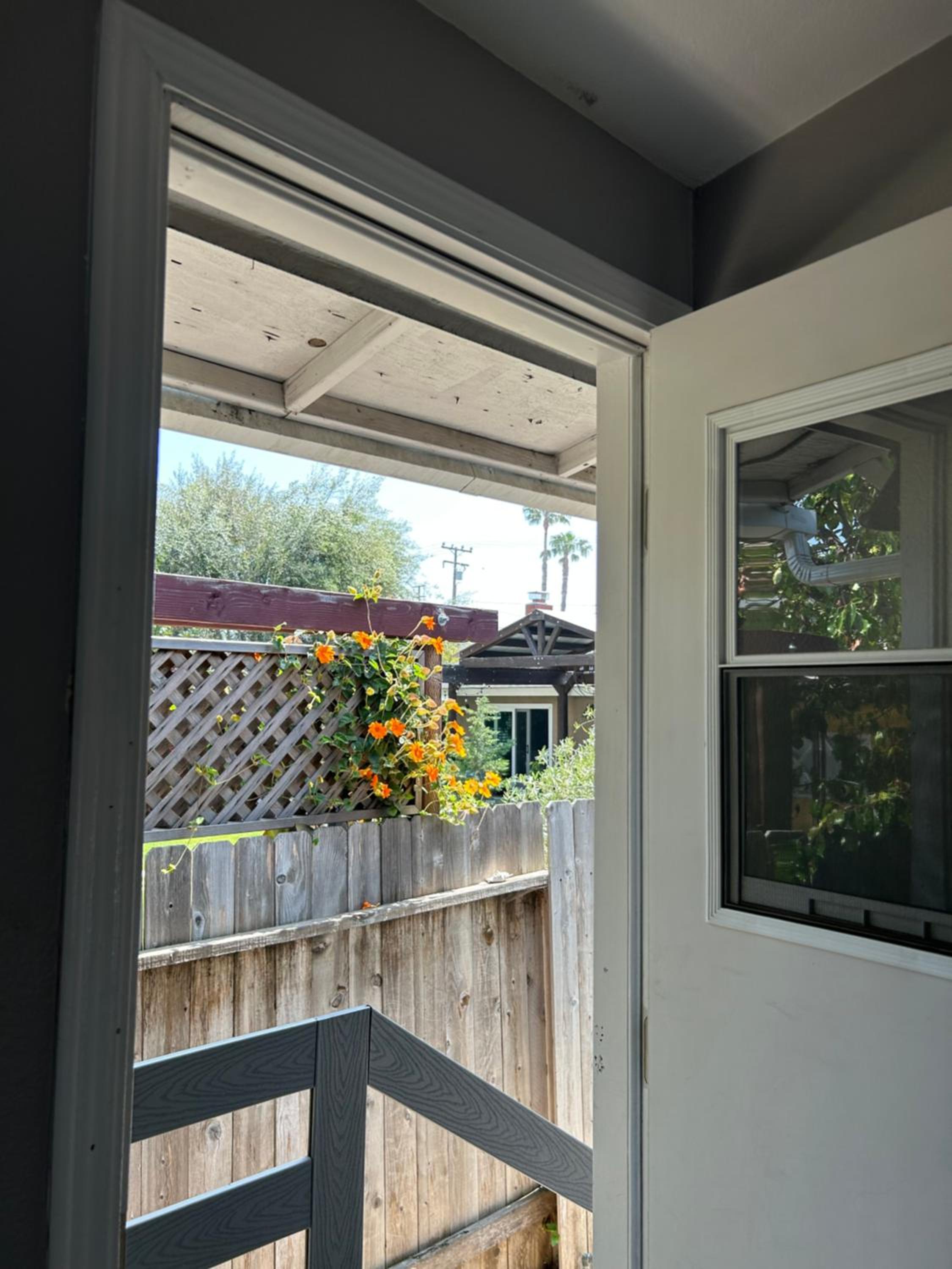 Two-Bedroom House photo 3