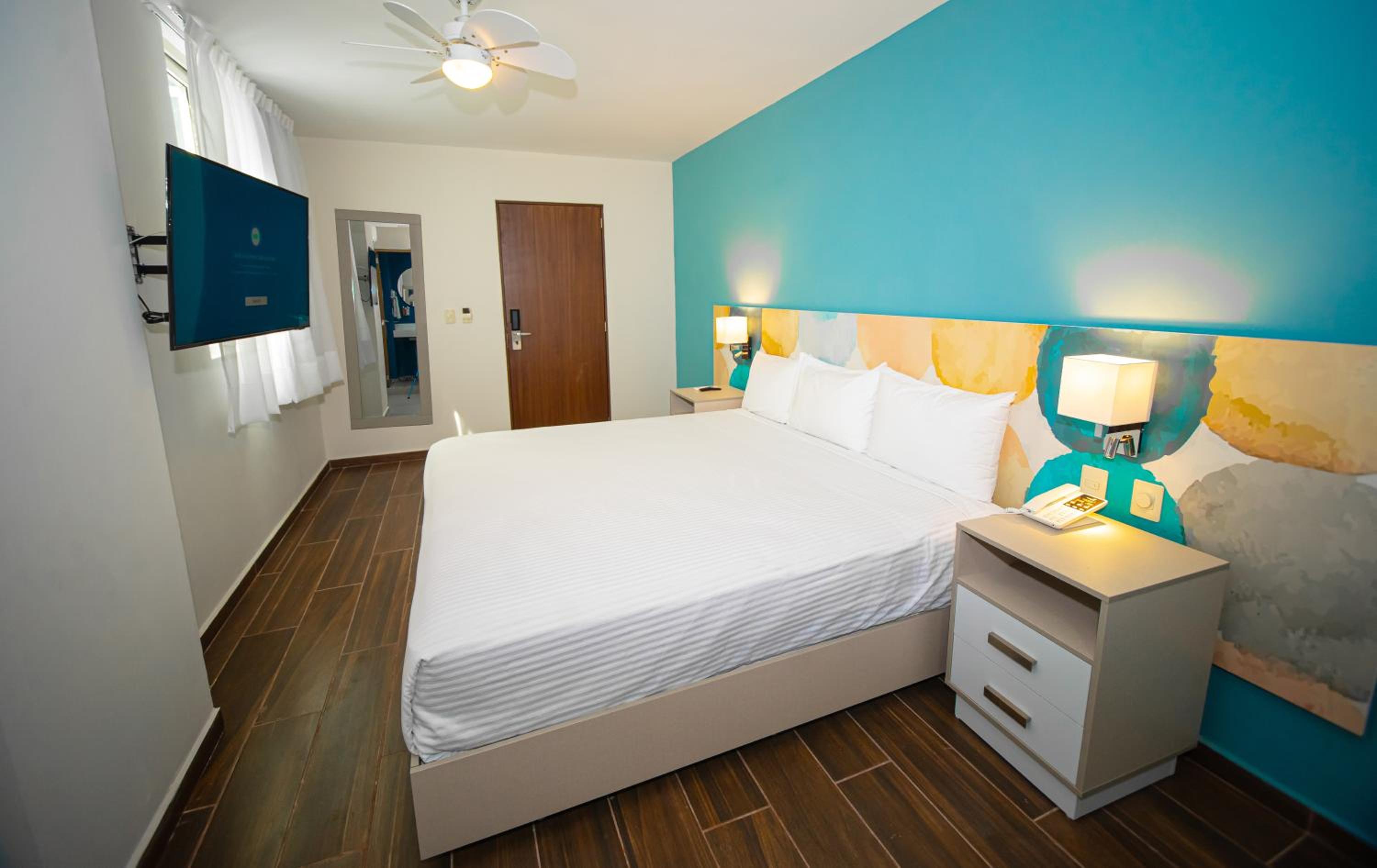 Standard King Room