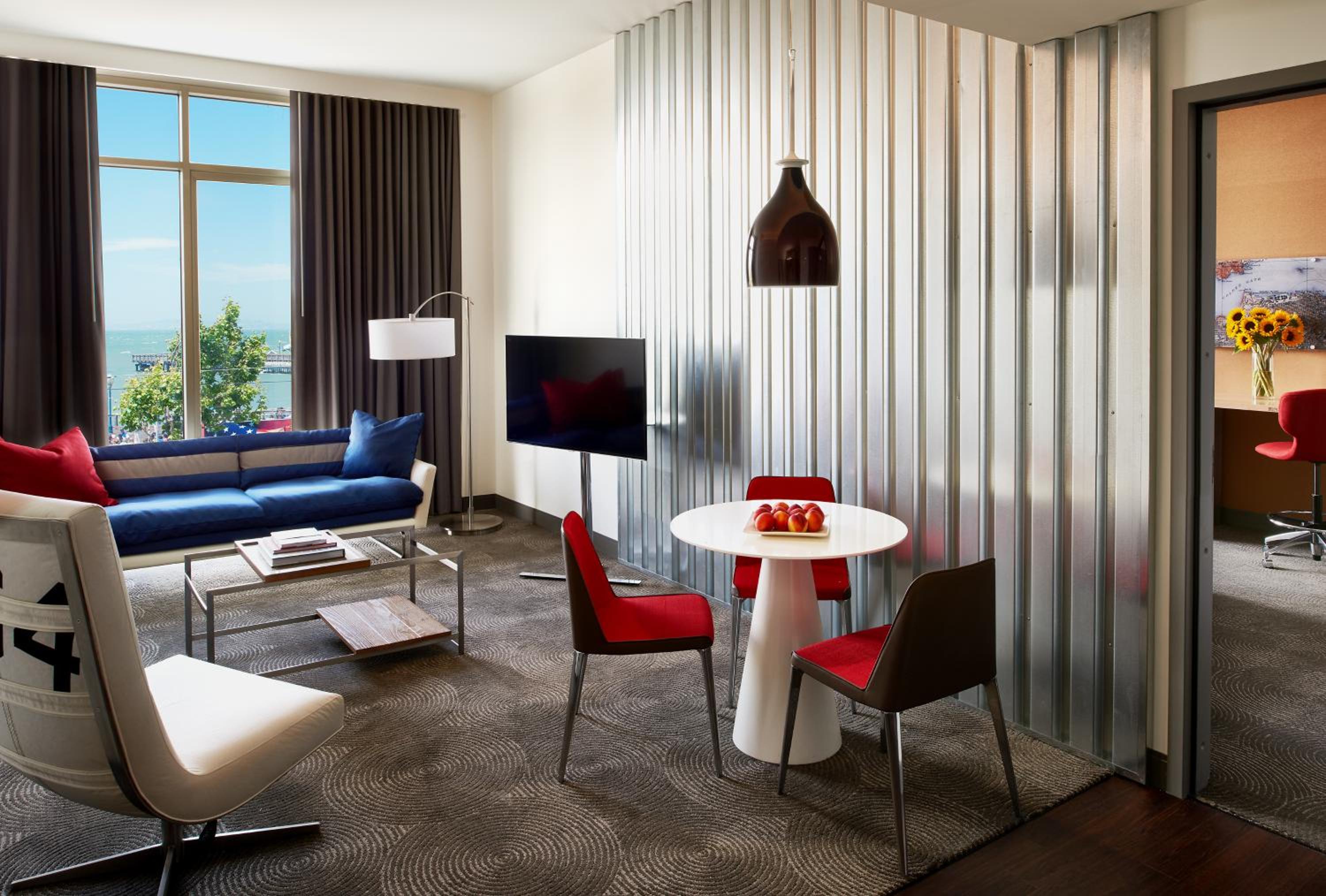 Premium Waterfront Double/Double Studio Suite