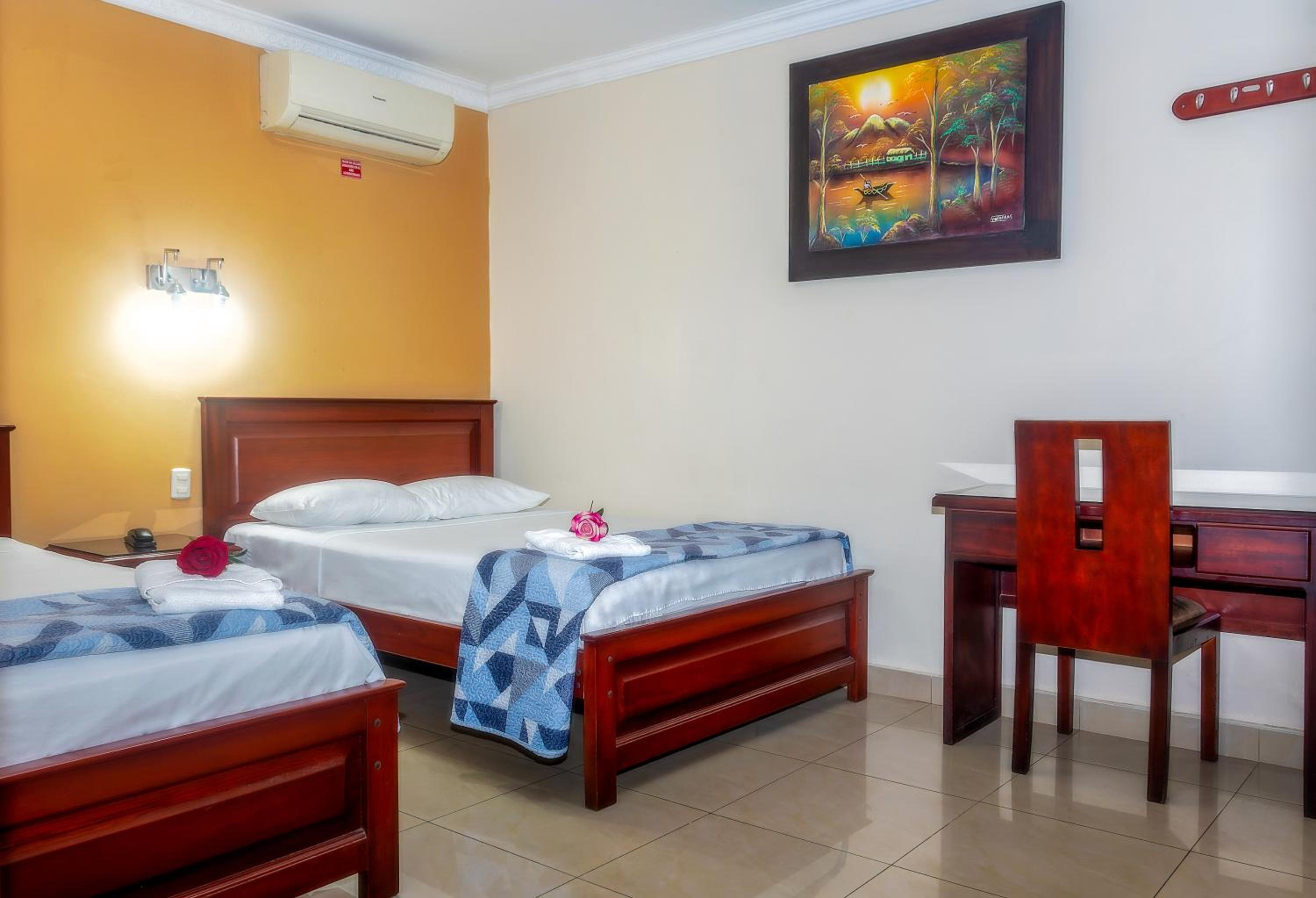 Twin Room photo 1