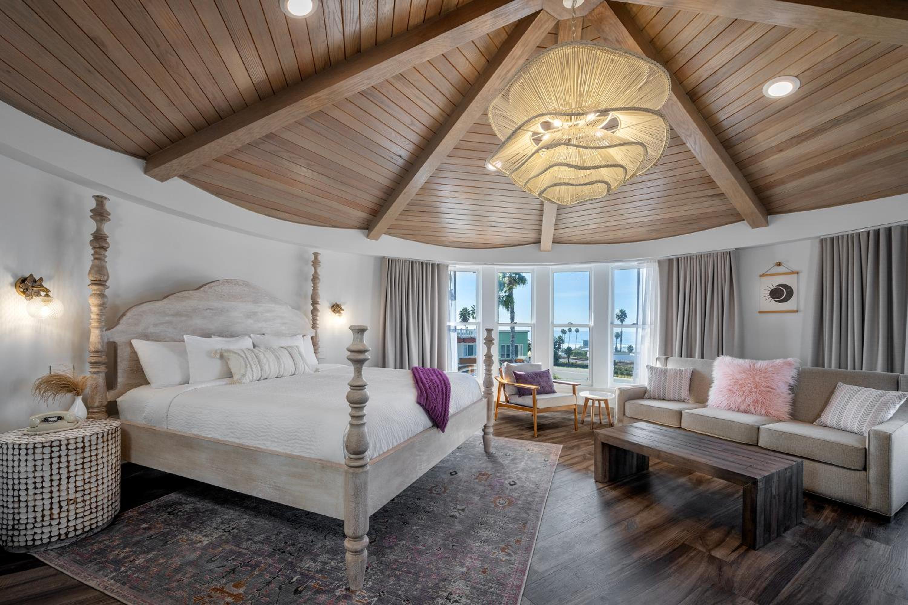 King Suite with Ocean View - Photo 1