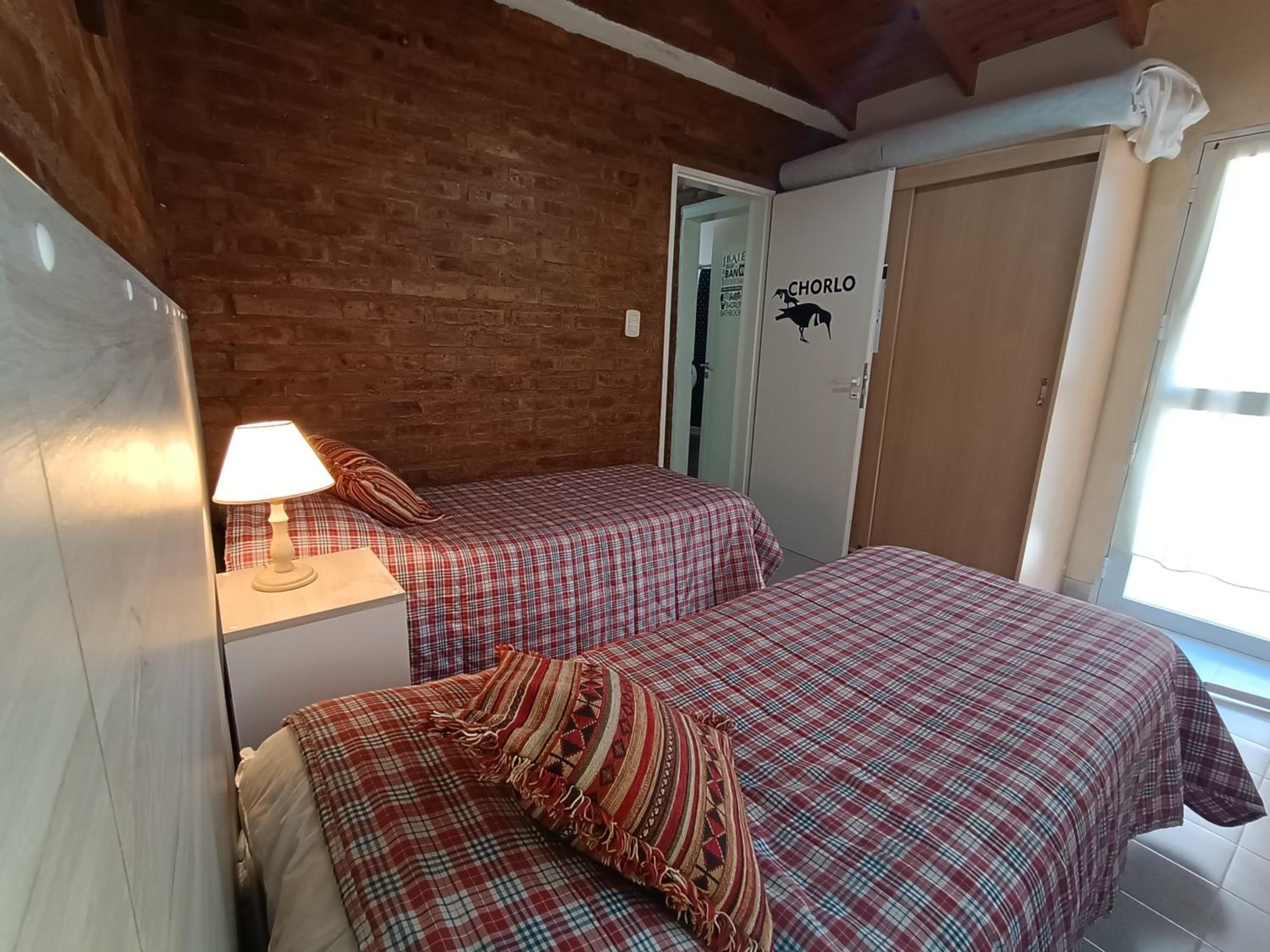 Double Room with Shared Bathroom photo 2