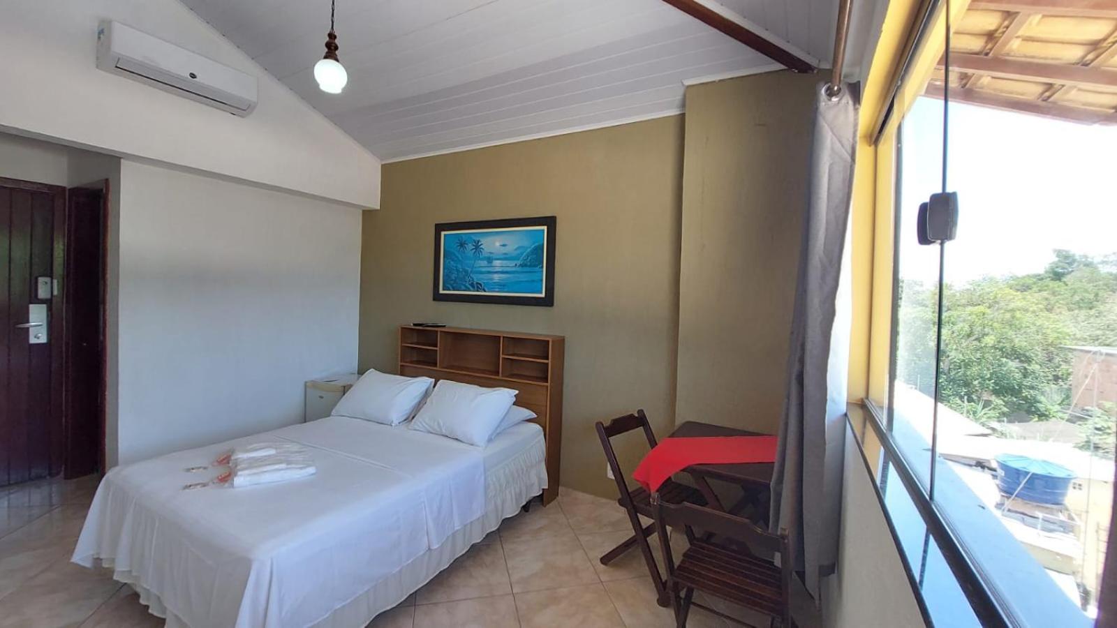 Economy Triple Room photo 3