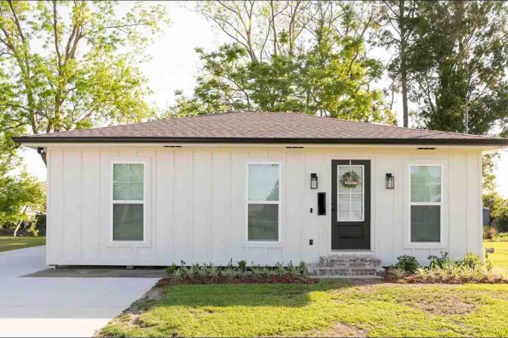 Two-Bedroom House photo 2