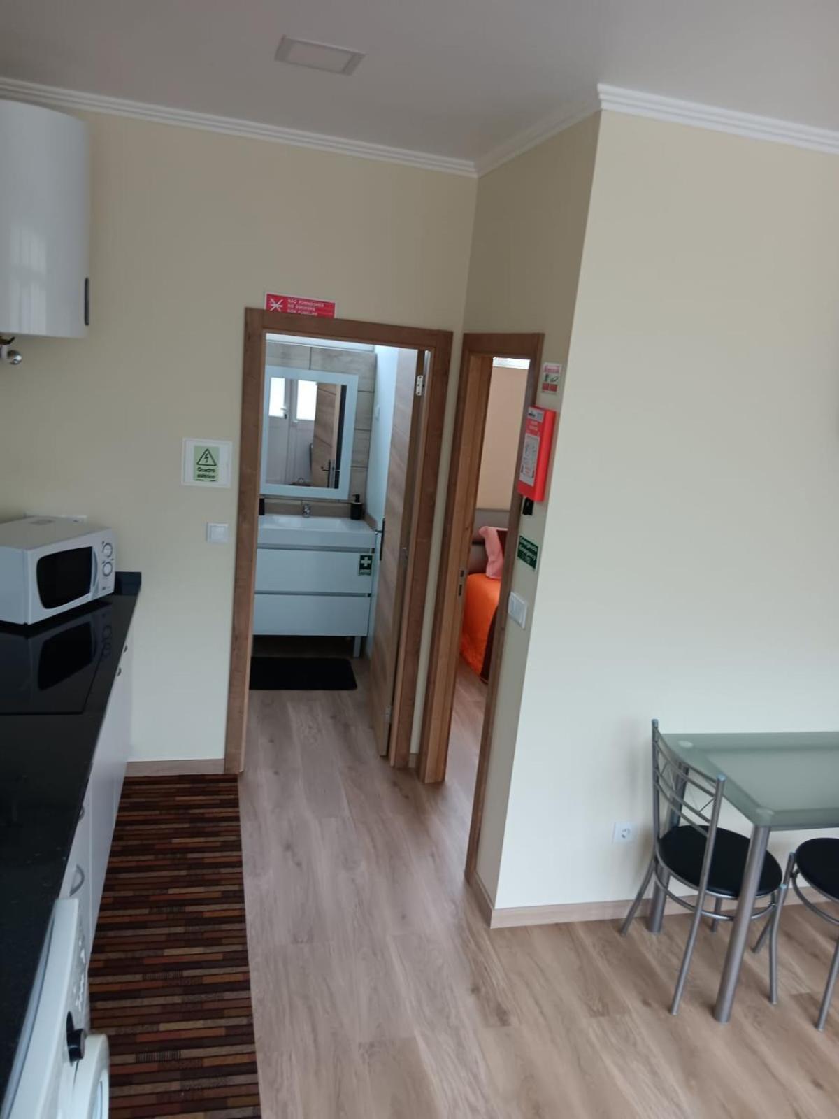 One-Bedroom House photo 2