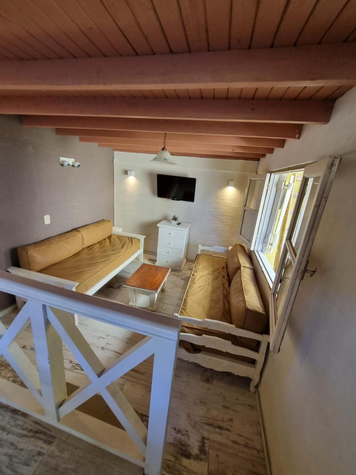 Two-Bedroom House photo 3