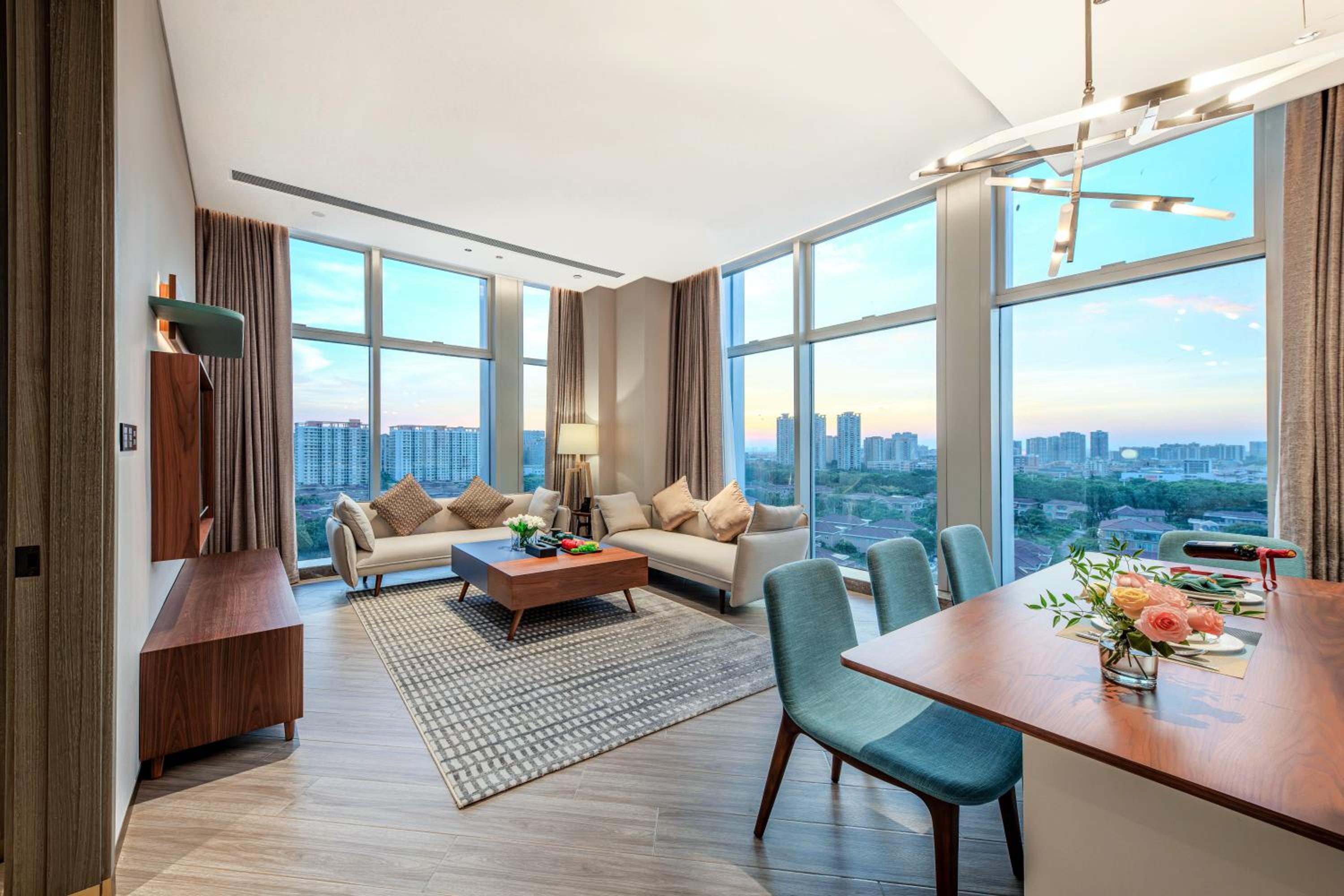 One-Bedroom Suite