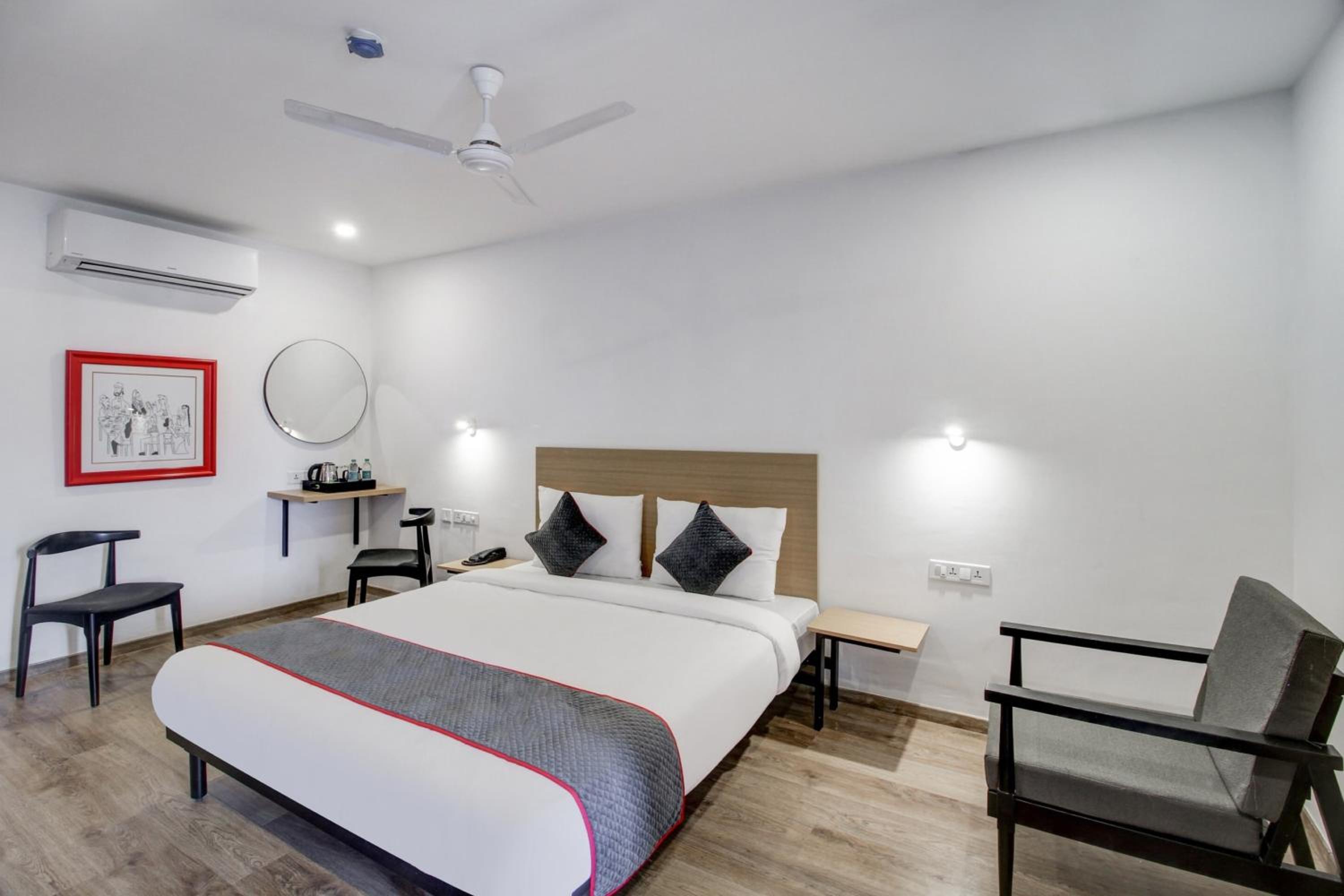 Classic Triple Room - Photo 22