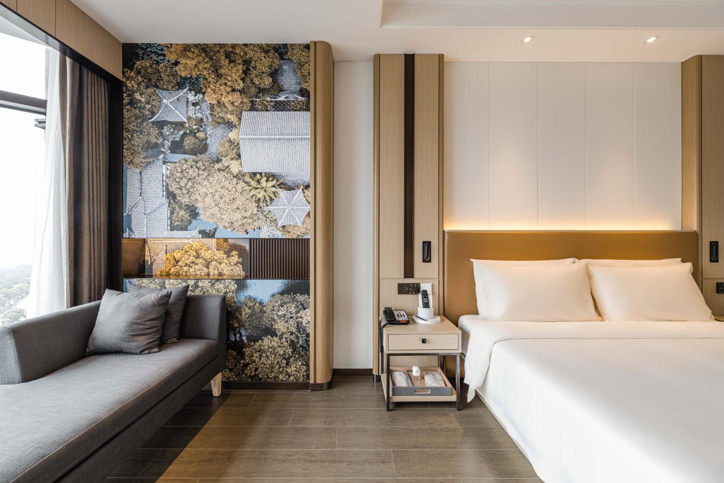 Executive Double Room with River  photo 1