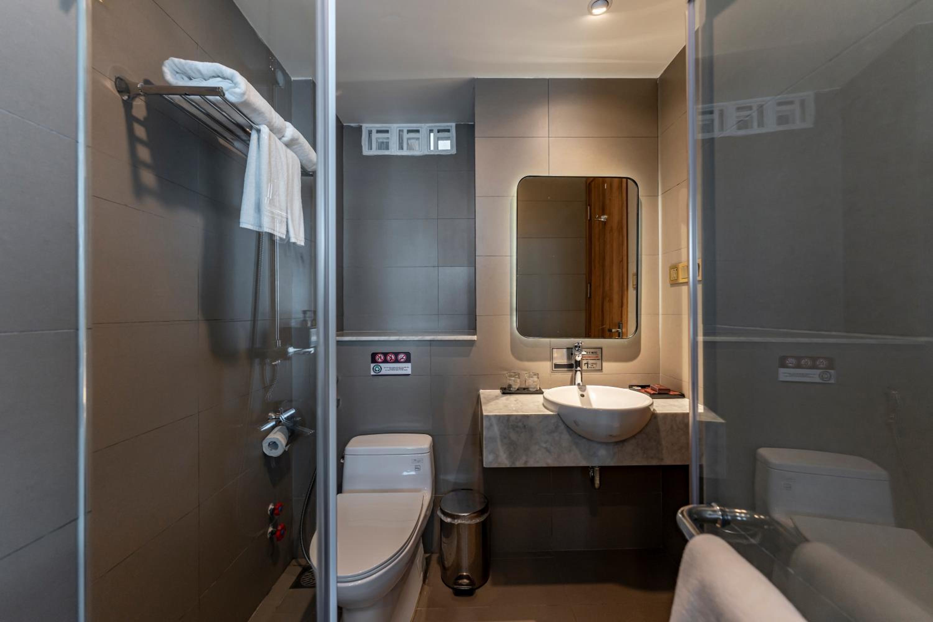 Superior Twin Room - Photo 6