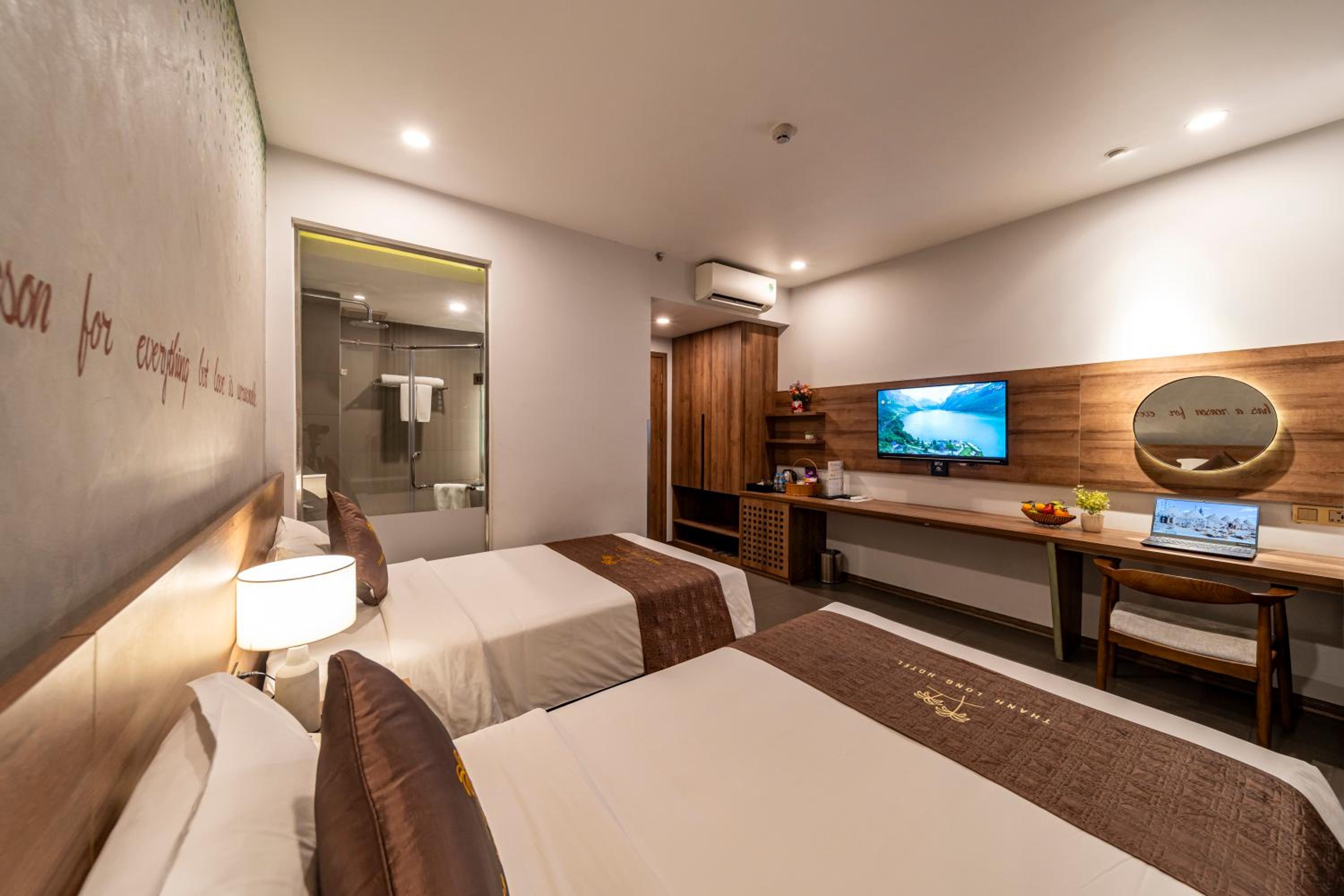 Standard Twin Room - Photo 9