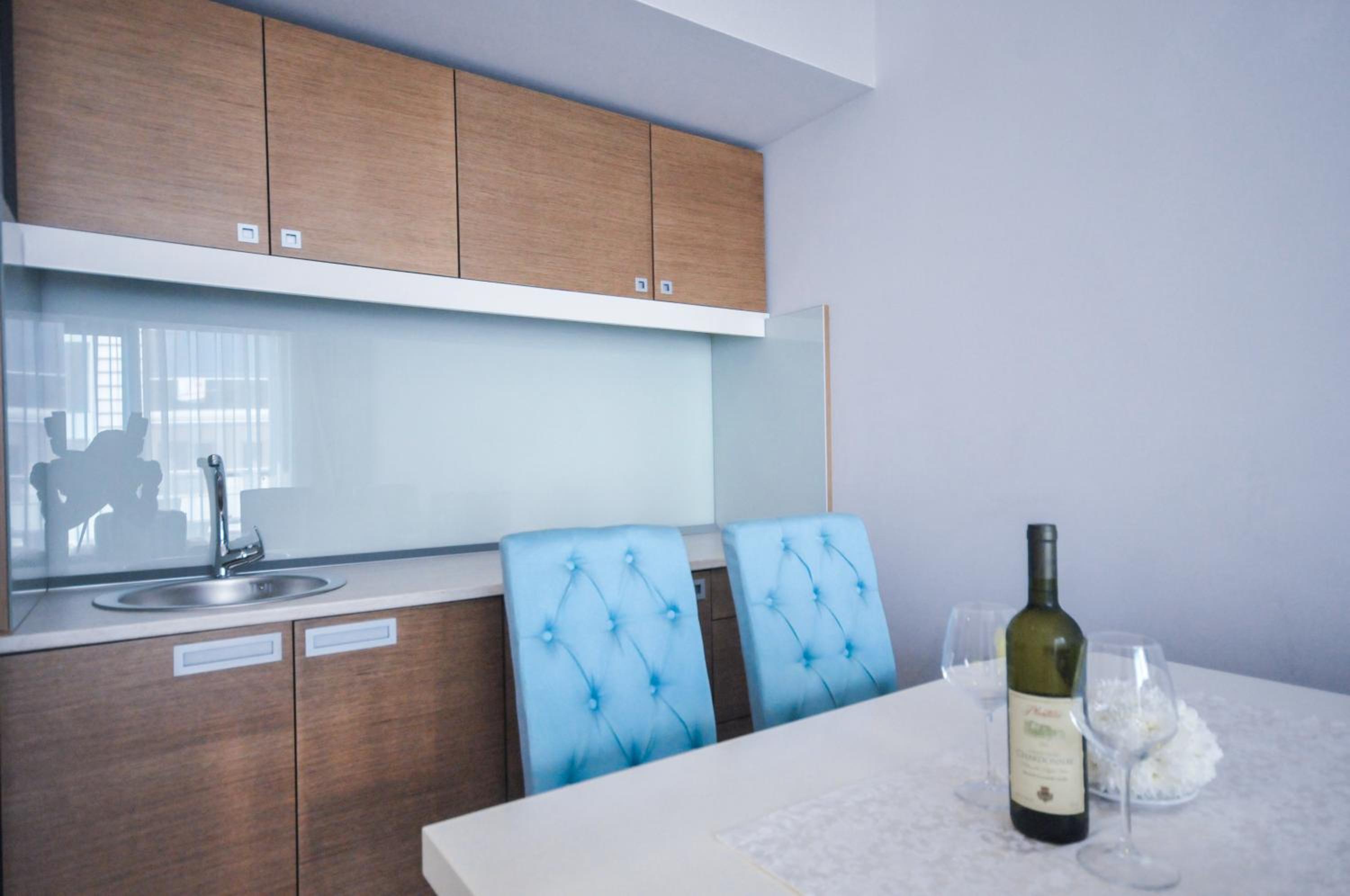 Suite with Balcony and Sea View photo 2