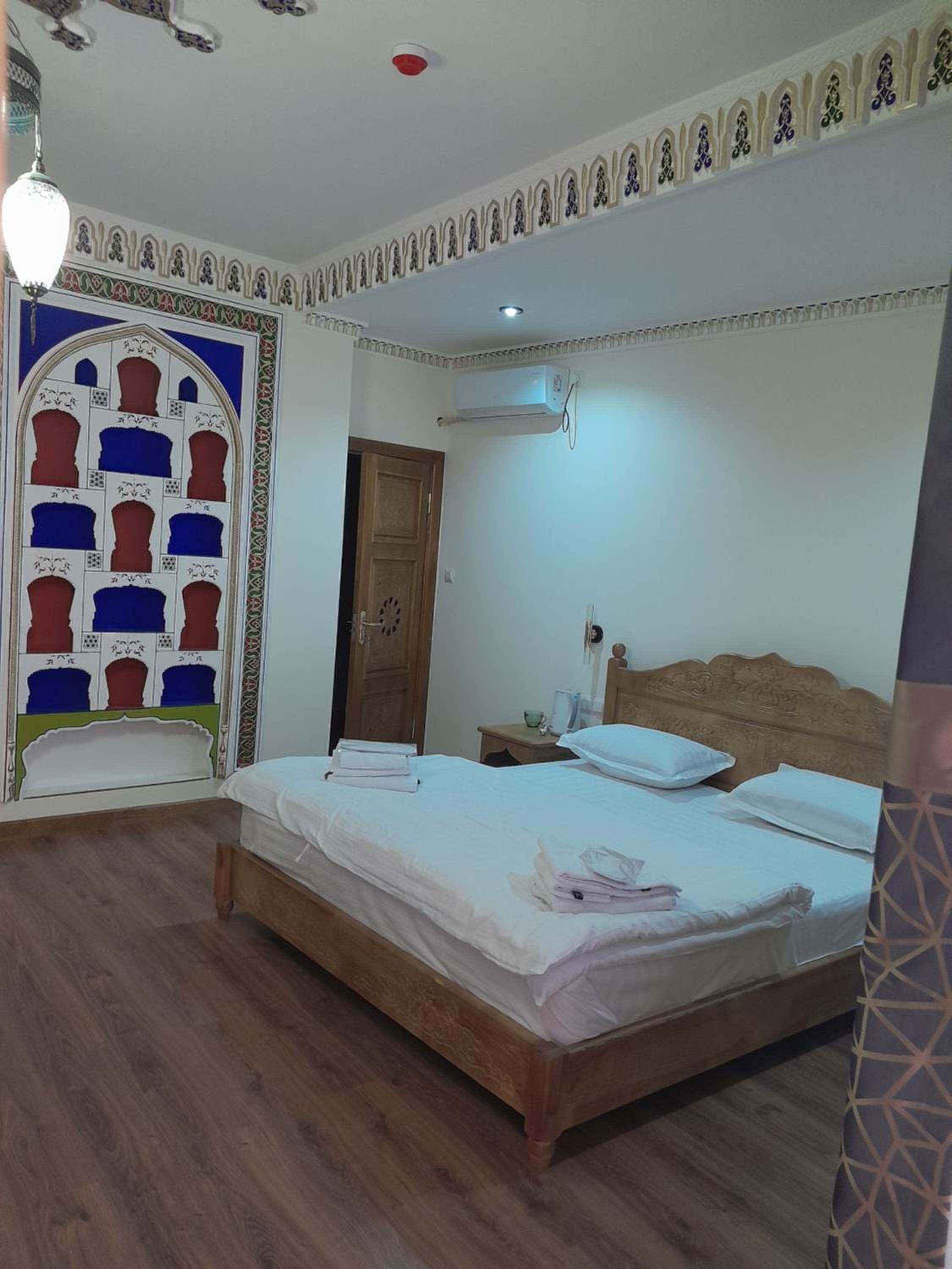 Double Room with Private Bathroom photo 2